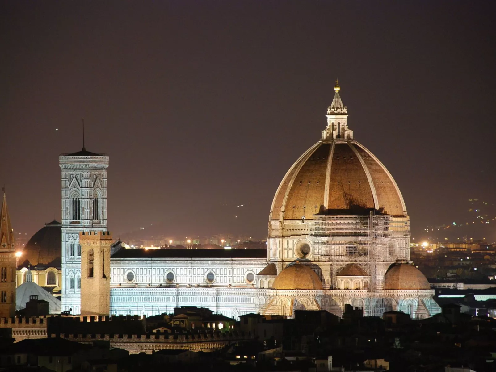 Anwesen mit Gemeinschaftspool-Image-tags.info