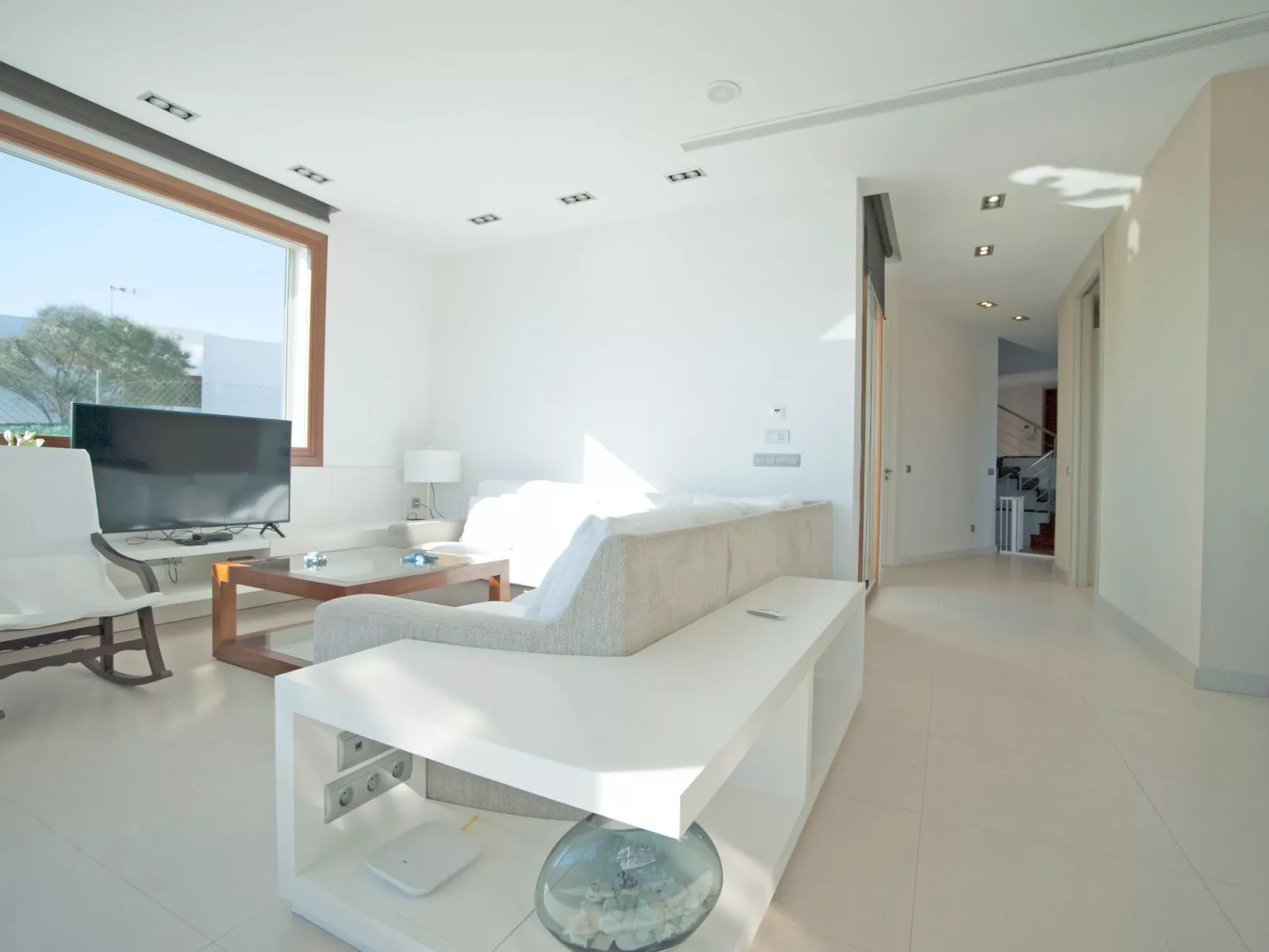 Majestätische Villa mit 5 Schlafzimmern und Pool direkt am Meer-Draußen