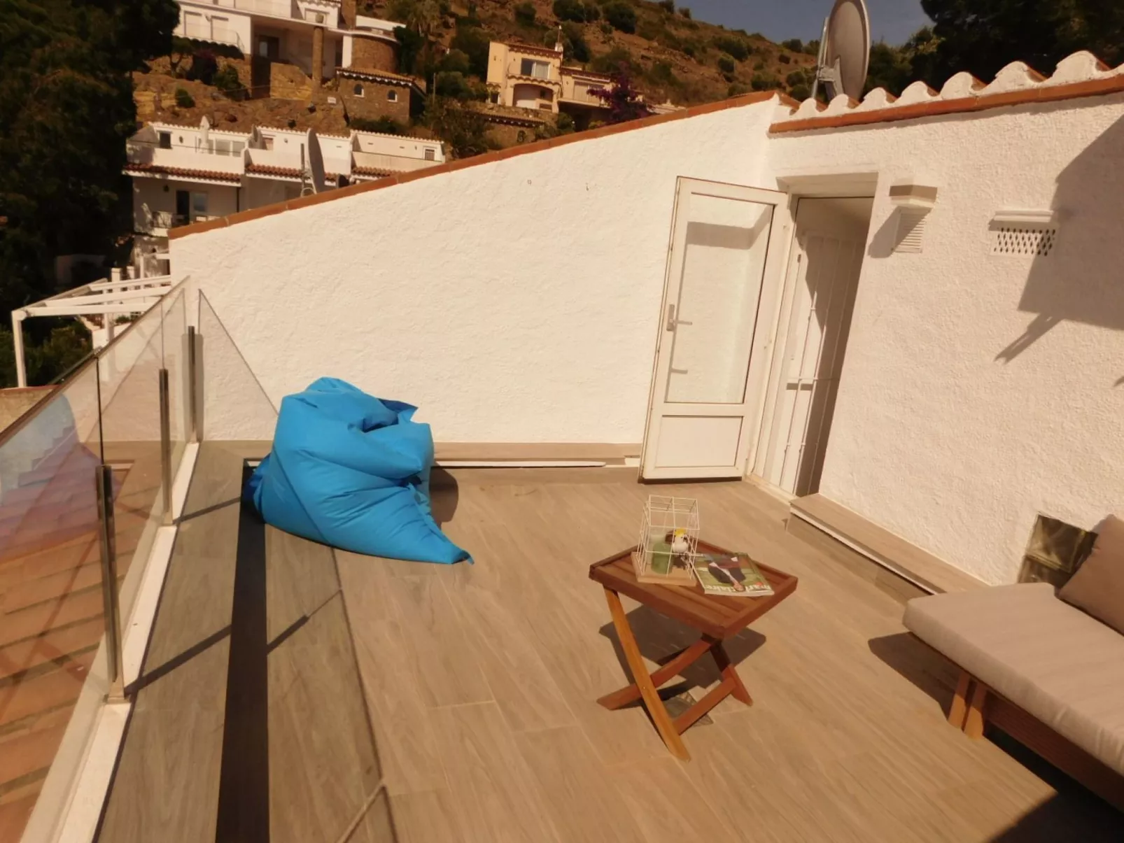 Renoviertes Ferienhaus in Roses mit Terrasse-Image-tags.info