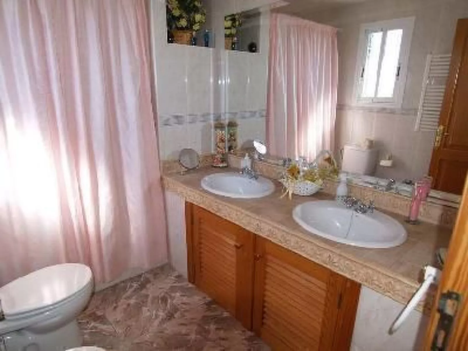 "Villa Lopez-Drinnen