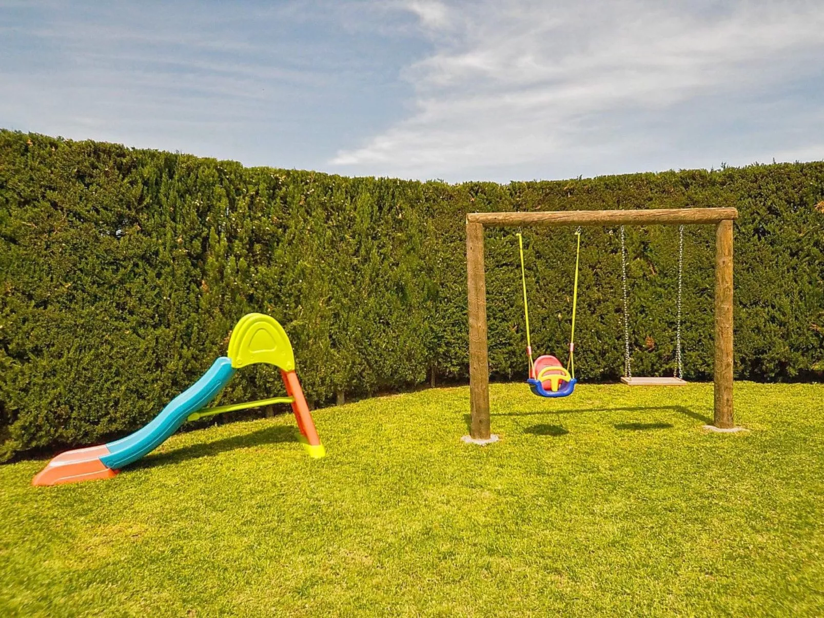 Wunderschönes Ferienhaus in Vilafranca De Bonany mit Privatem Pool-Draußen