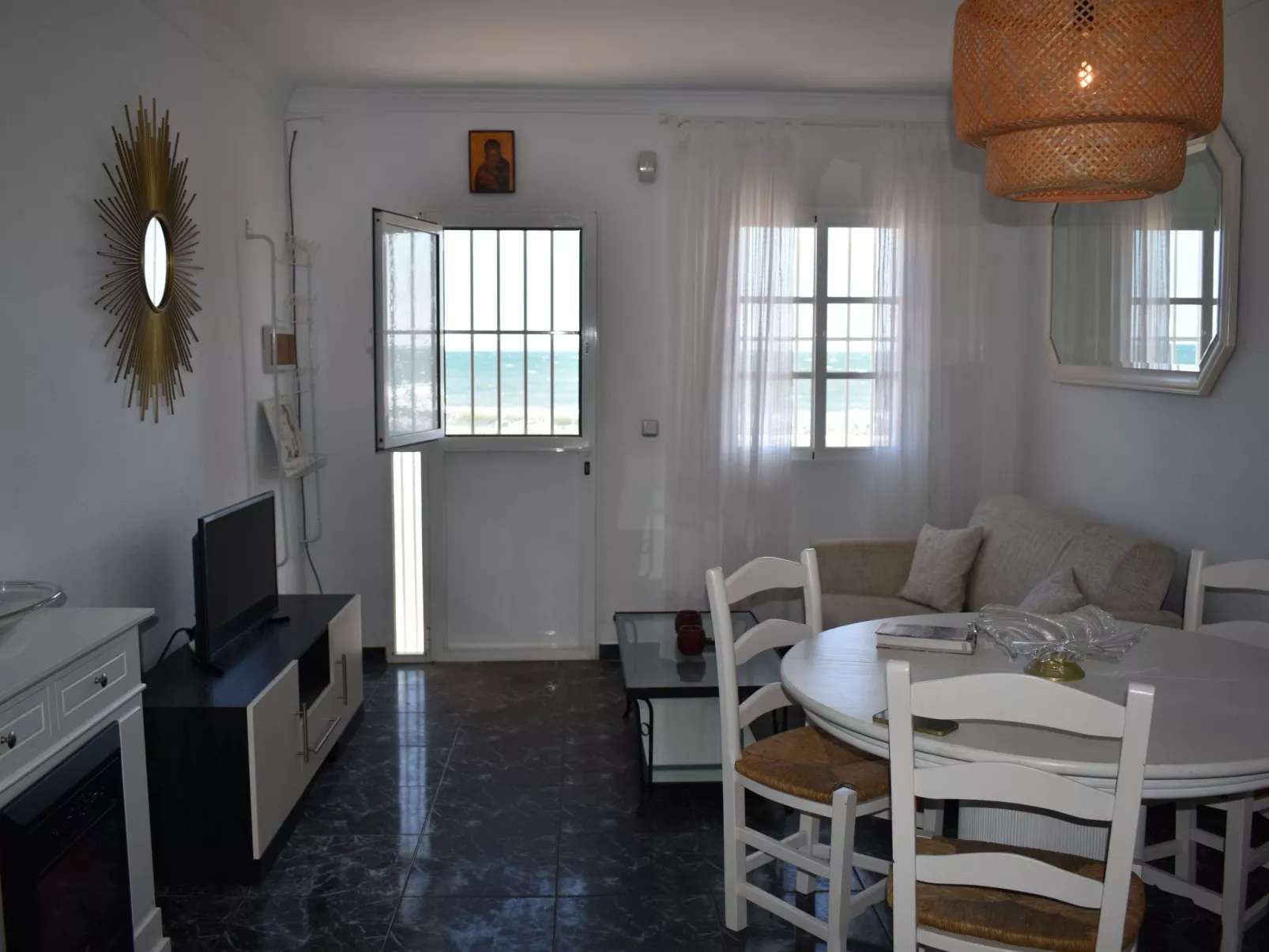 Casa Brisa Marina-Inside