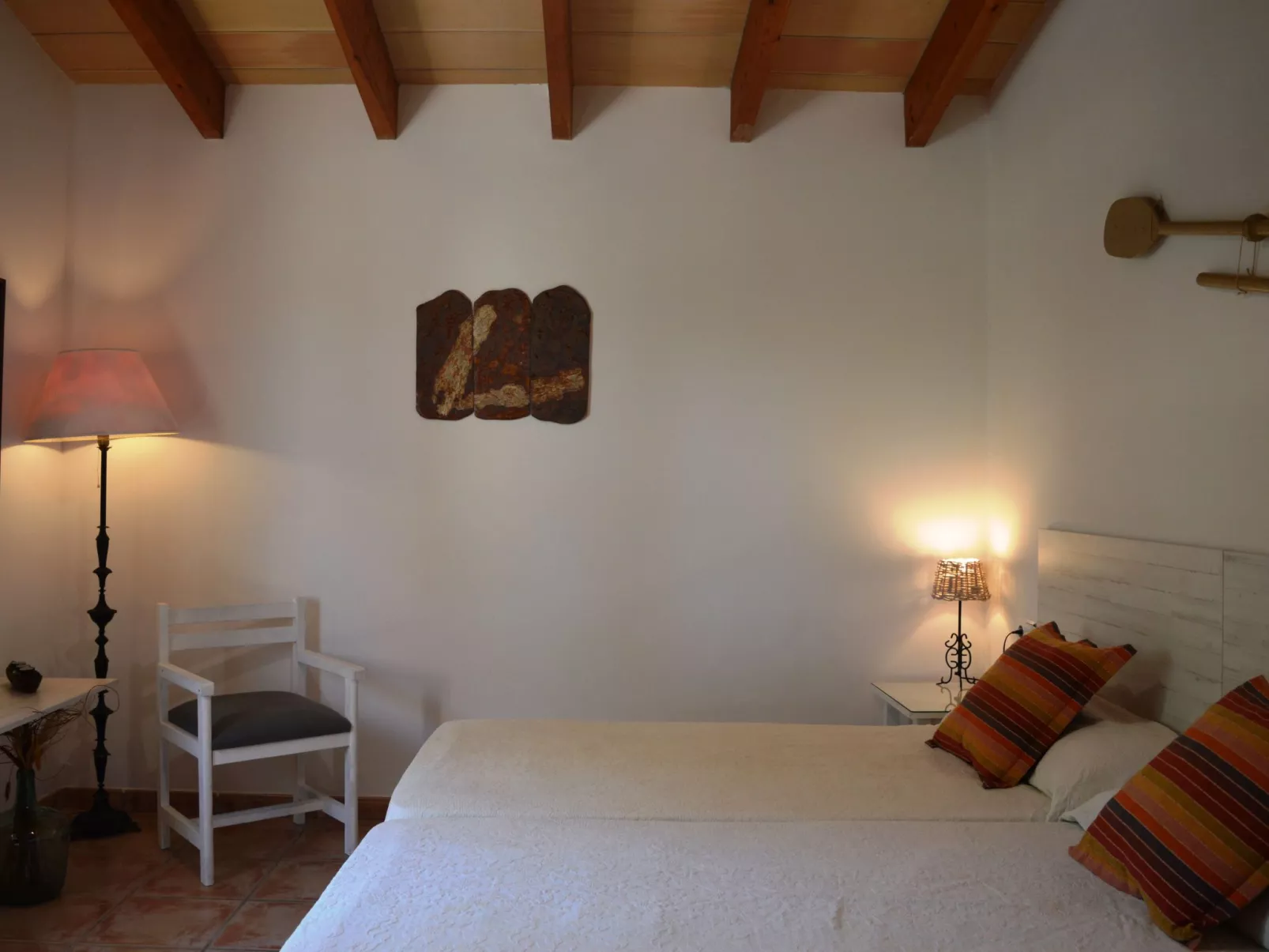 Landgut Es Garballons-Drinnen