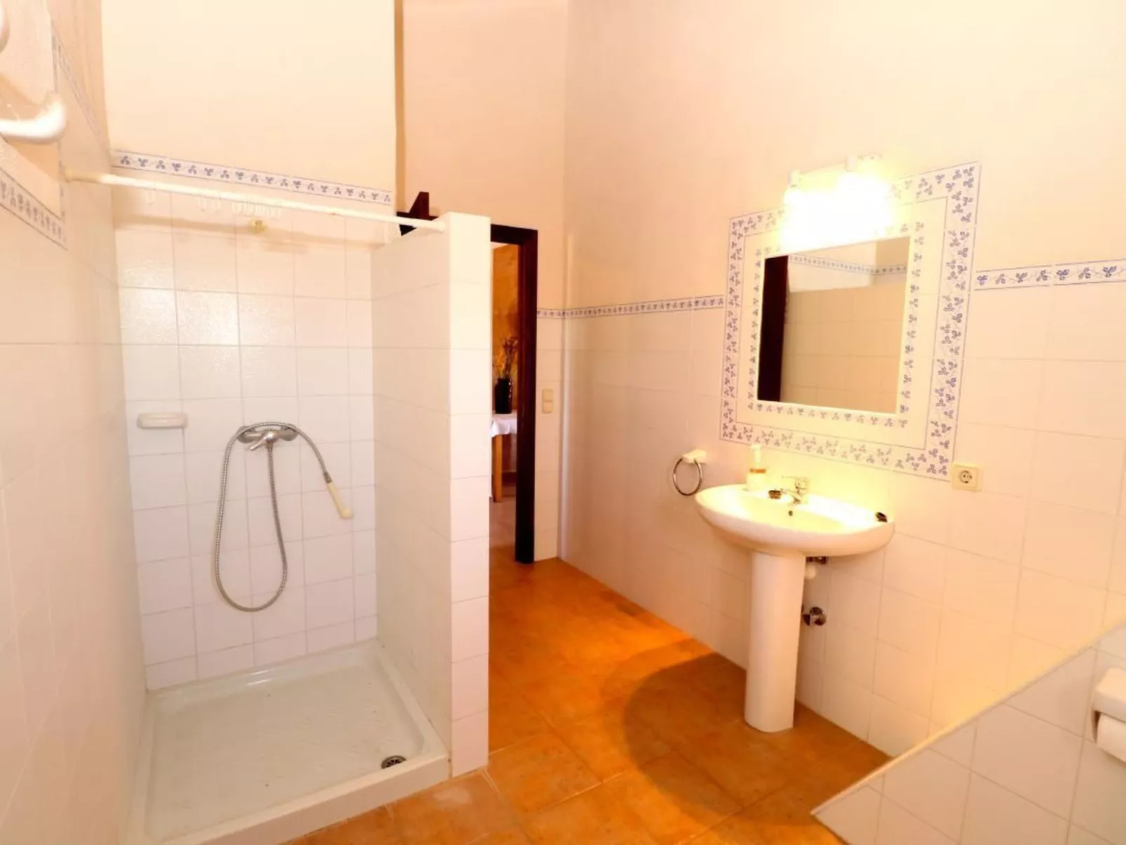 Finca Vista Montanas-Image-tags.info