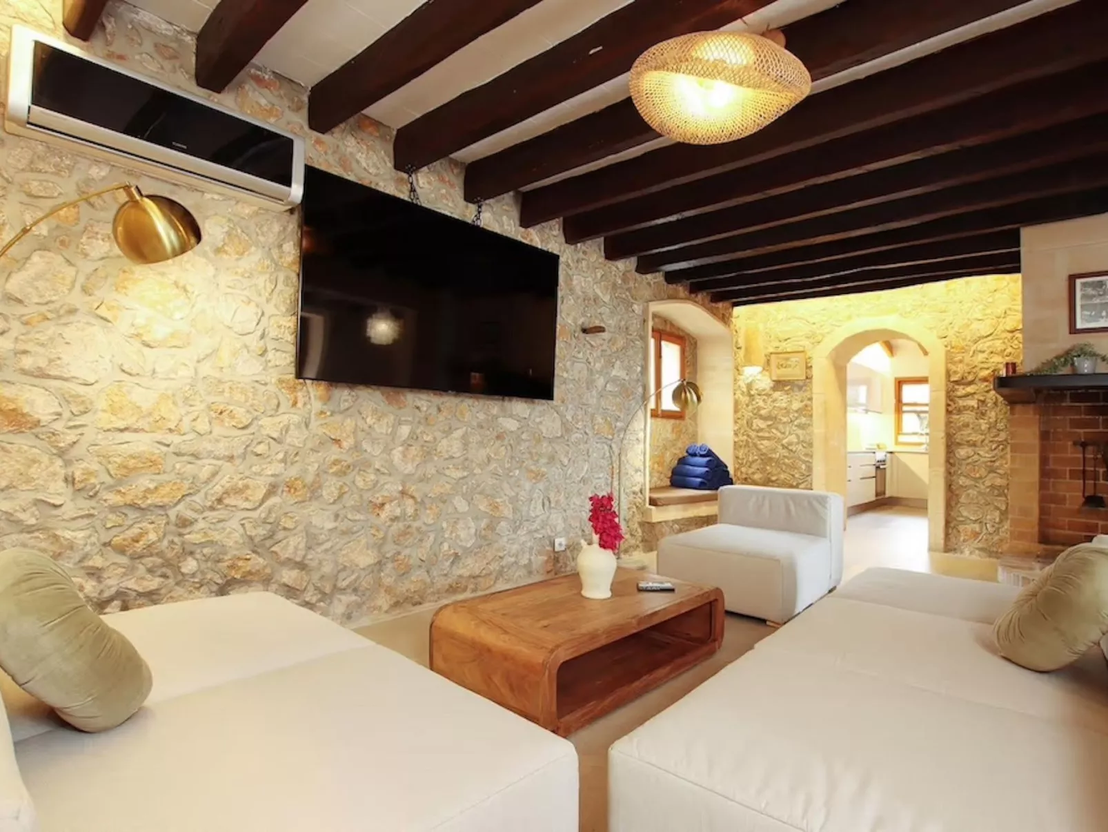 Villa Alordes, ein rustikales Haus mit fantastischer Aussicht-Image-tags.info