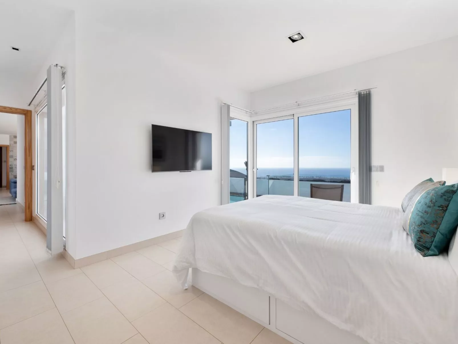 Villa Suite Isabela mit beheiztem Pool-Inside