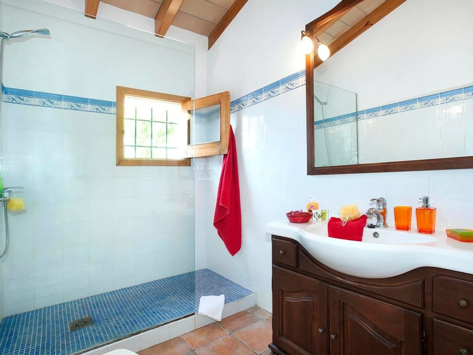 Schönes Ferienhaus in Alcúdia mit Großem Pool-Inside