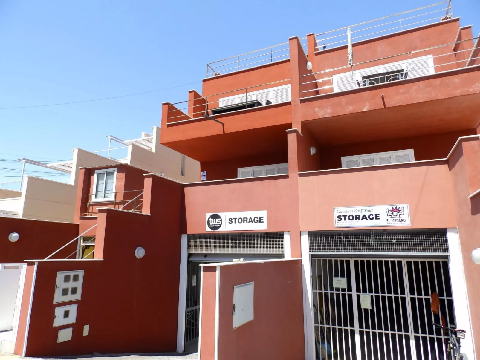 Touristische Unterkunft "Duplex Meerblick Medano".-Outside