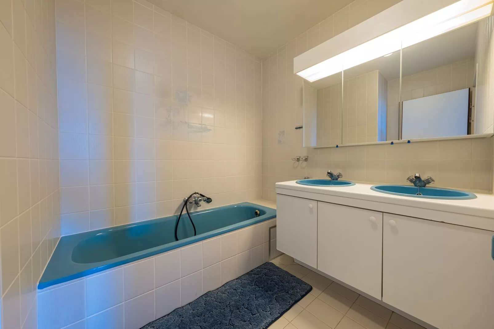 Oasis II 0802-Bathroom