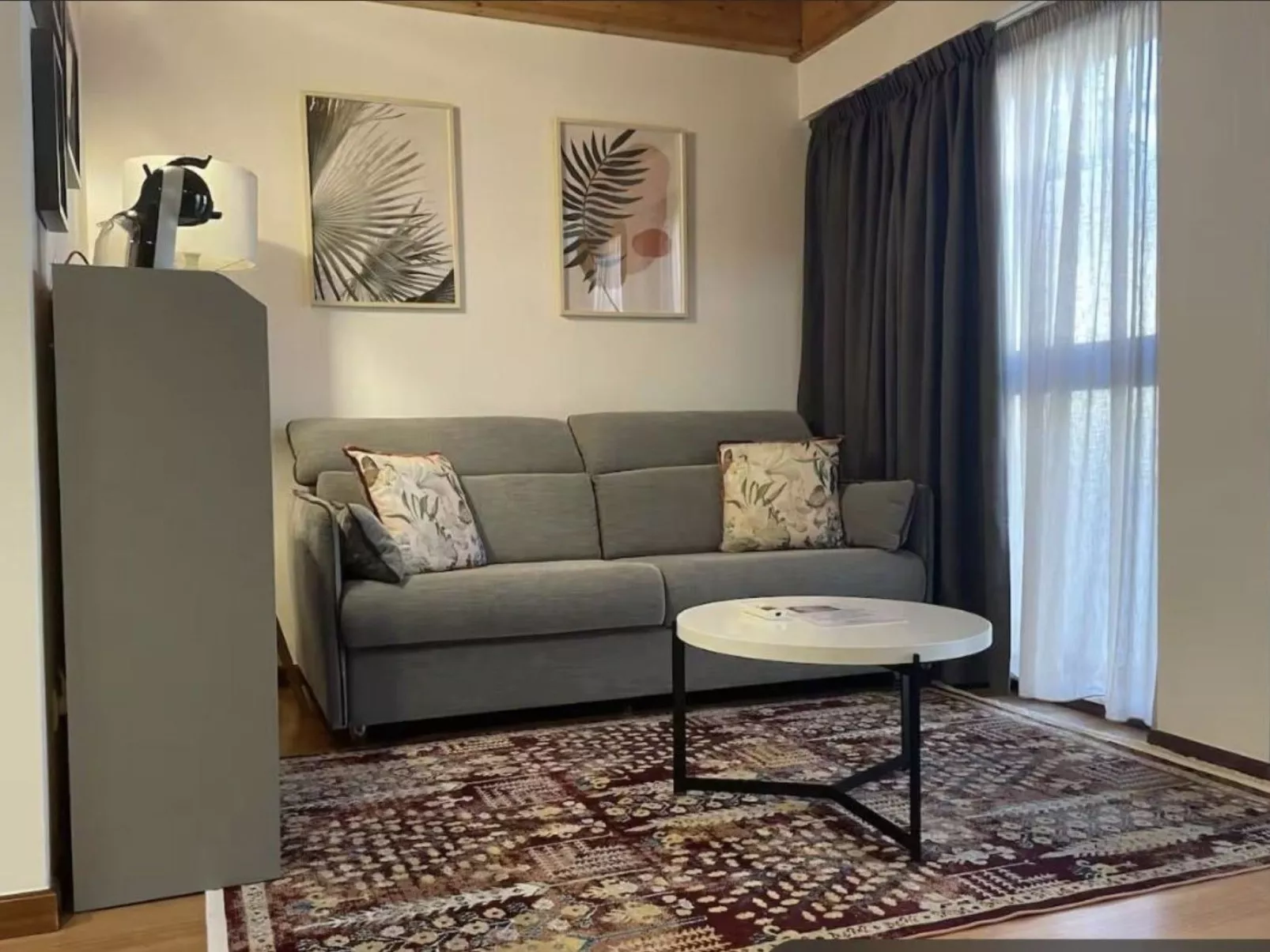 Touristenwohnung Coqueto Loft 101-Drinnen