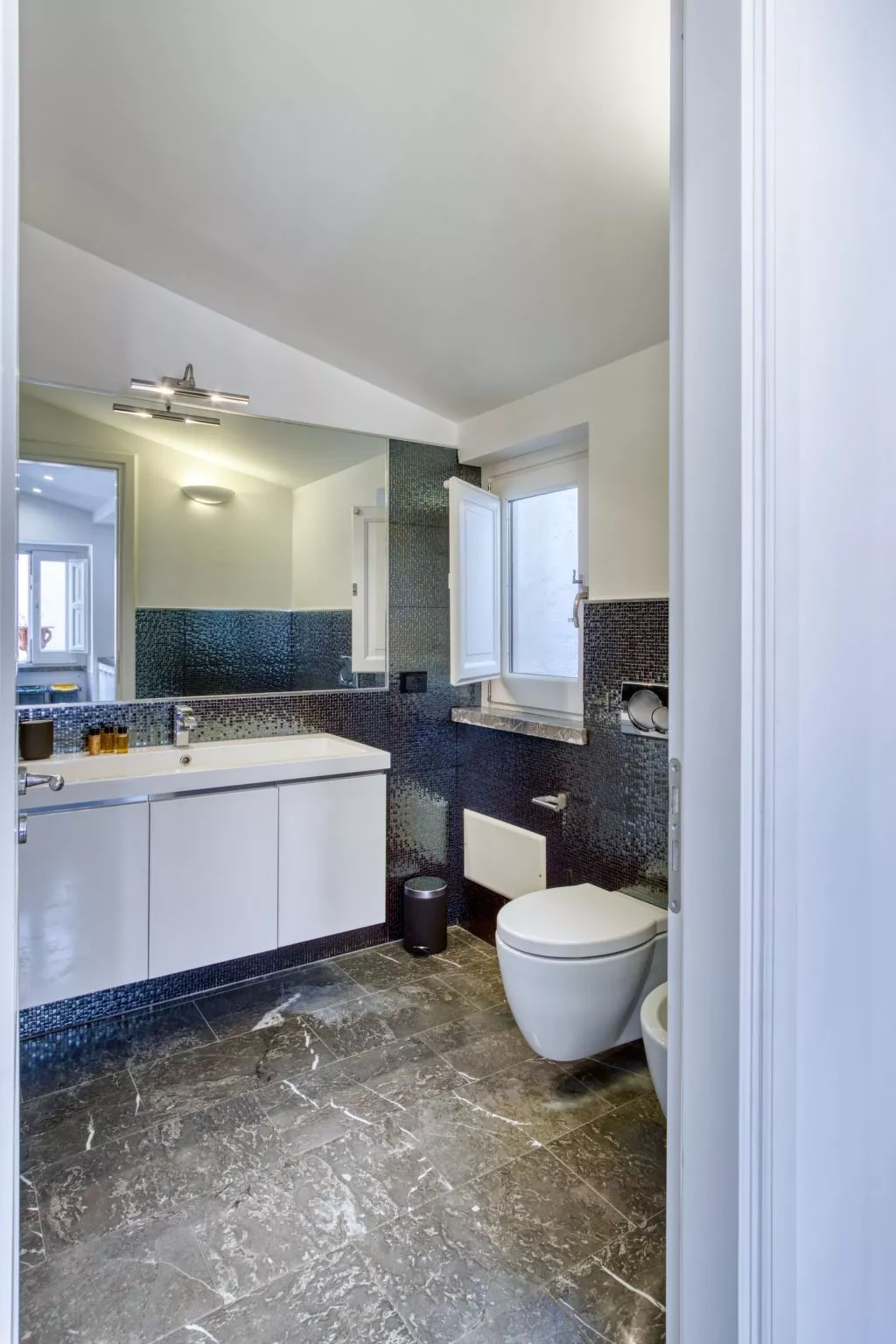 Villa Bordonaro-Inside