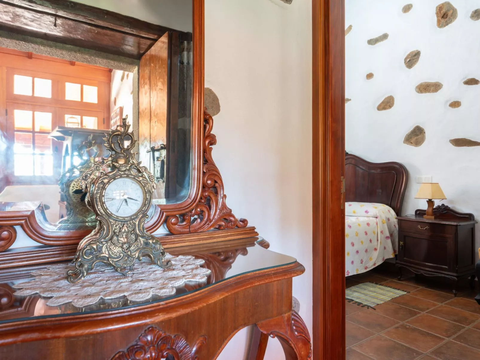 Kanarische Finca mit Pool und herrlicher Aussicht-Inside