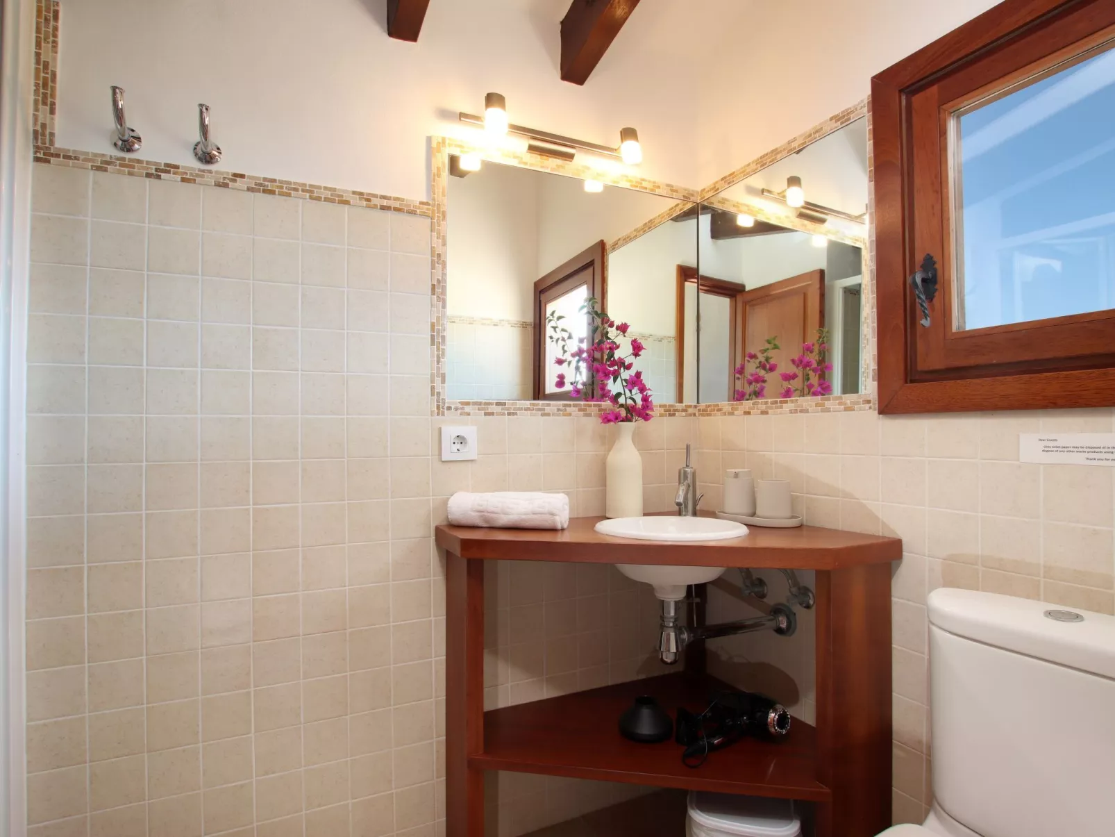 Große Villa auf dem Lande in der Nähe von Pollensa.-Image-tags.info