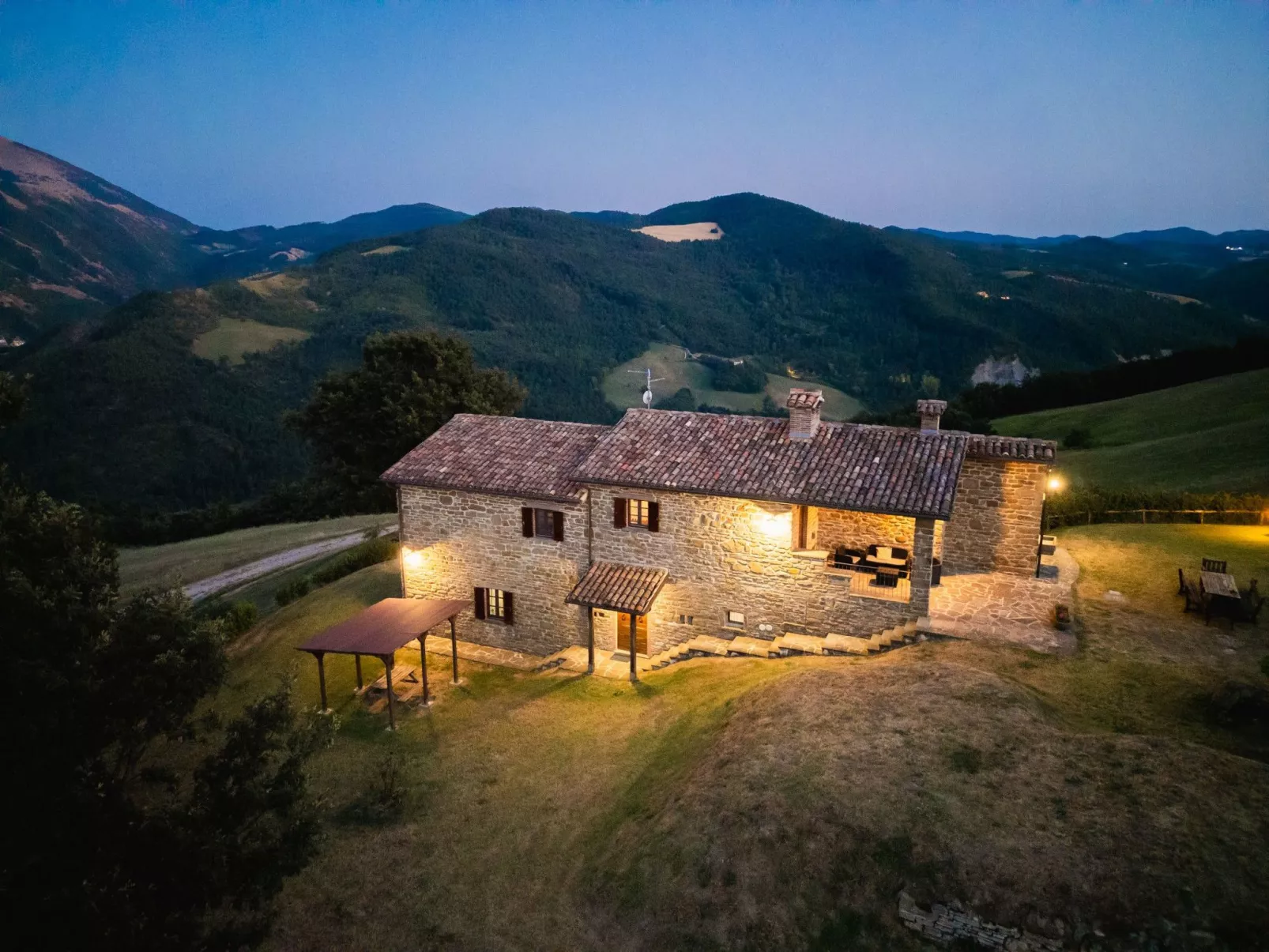 Ca Quattrocchi, Marcheholiday-Inside