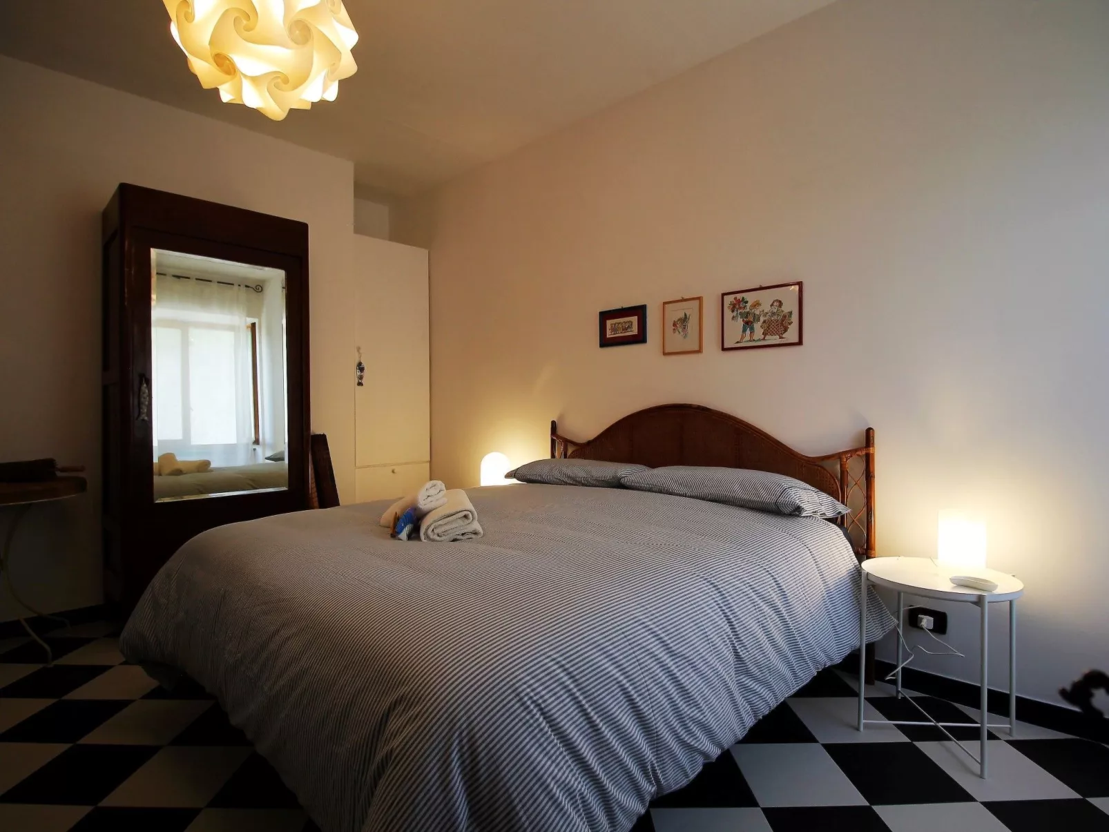 'Las Sardinas-Image-tags.info