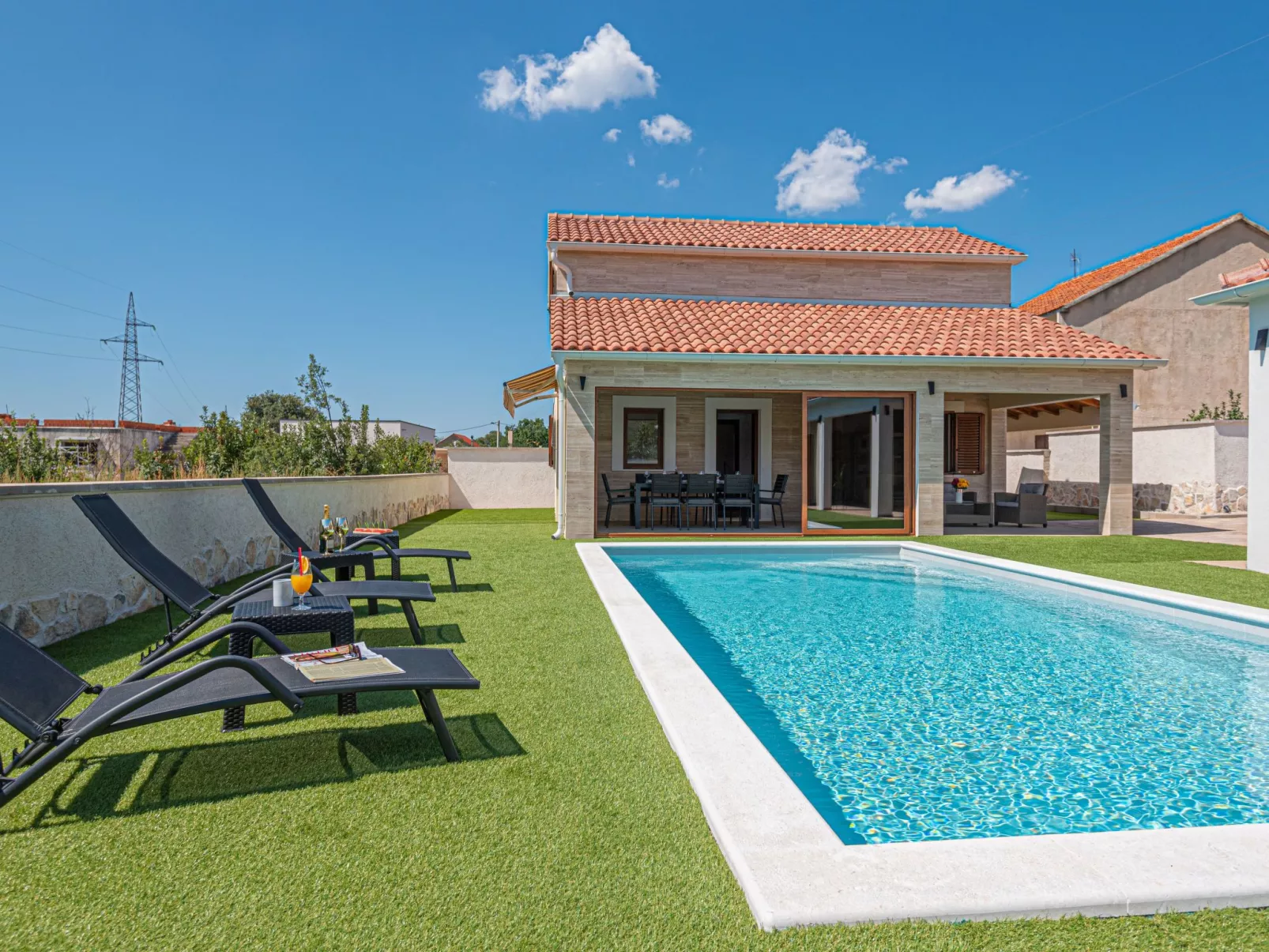 Villa Casa Del Sol-Outside