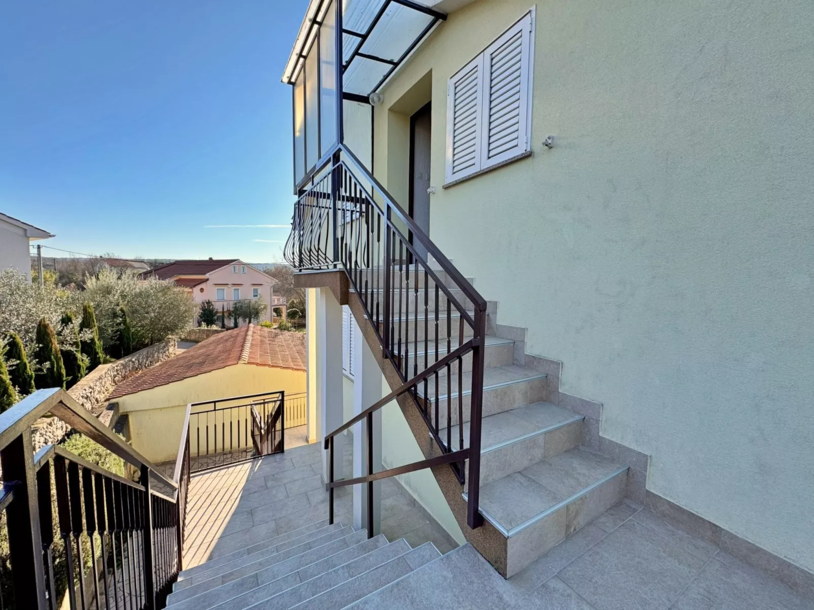 Apartment Pavle-Dehors