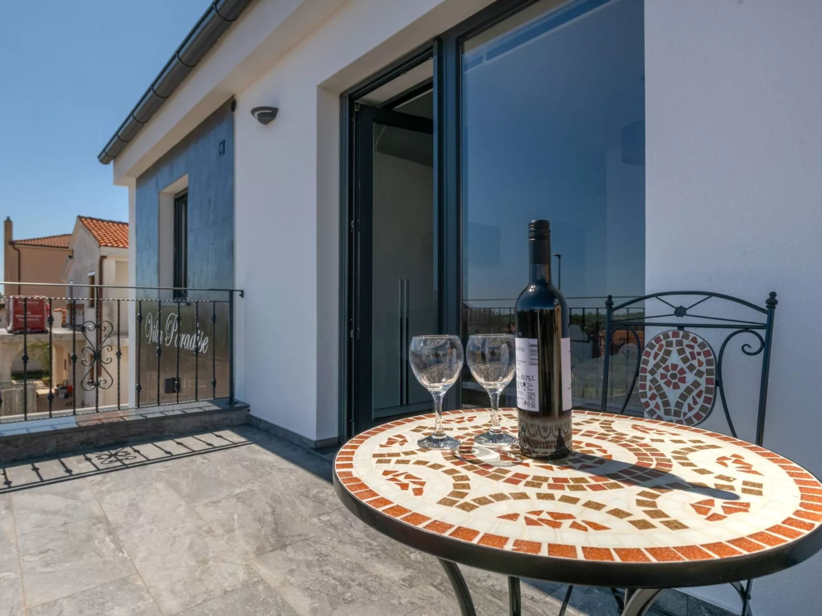 4 SZ mit Bad en suite Pool und Sommerküche-Dehors