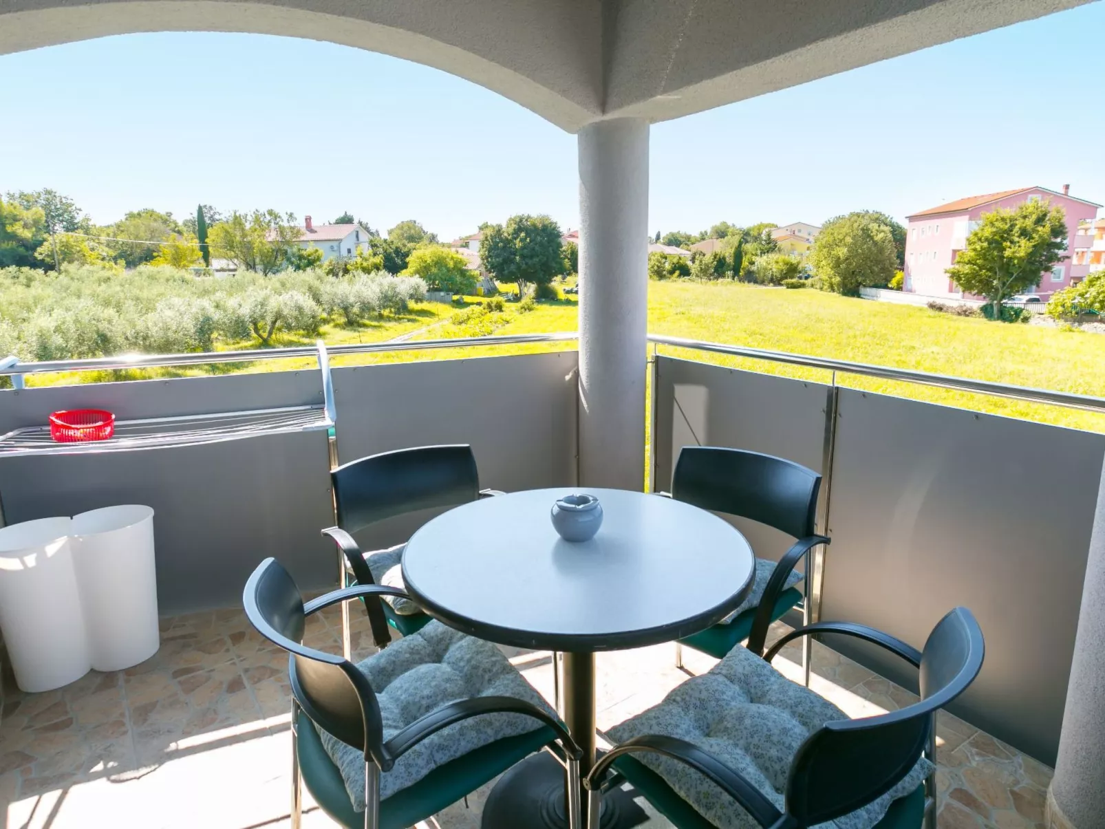 Für 3 Personen ca. 35 m&sup2; in Medulin, Istrien (Medulin und Umgebung)-Image-tags.info