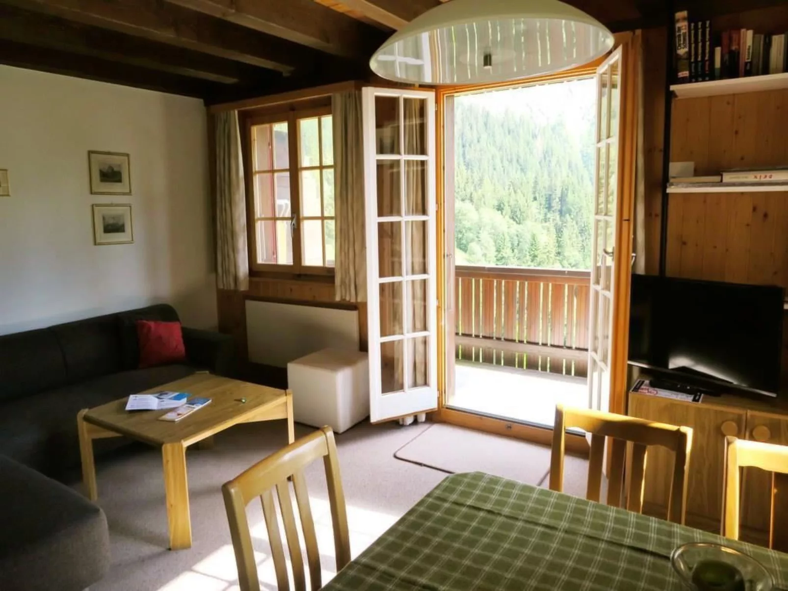 Nora 5 Bett Wohnung-Inside