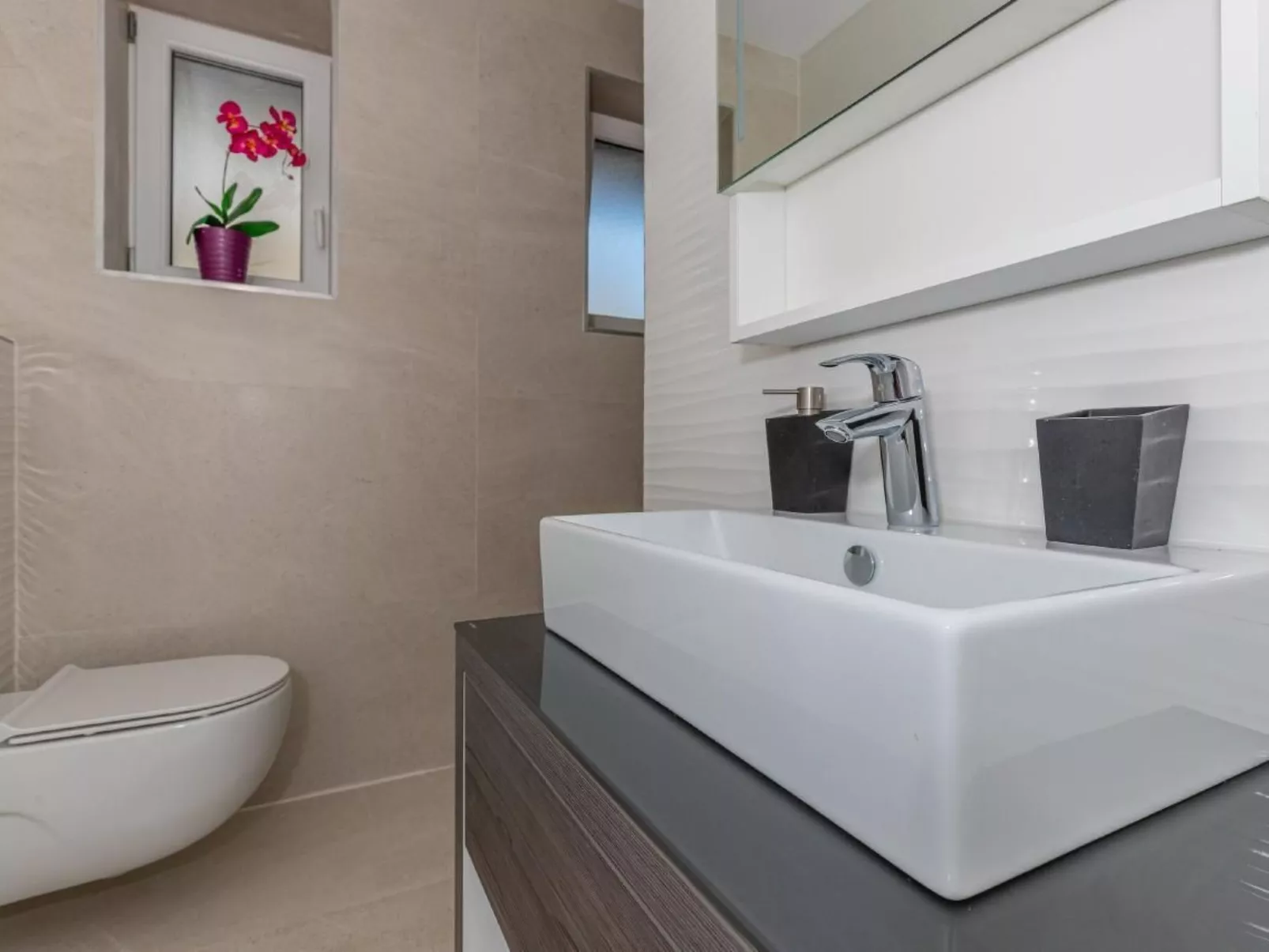 Apartment Konstantin-Drinnen