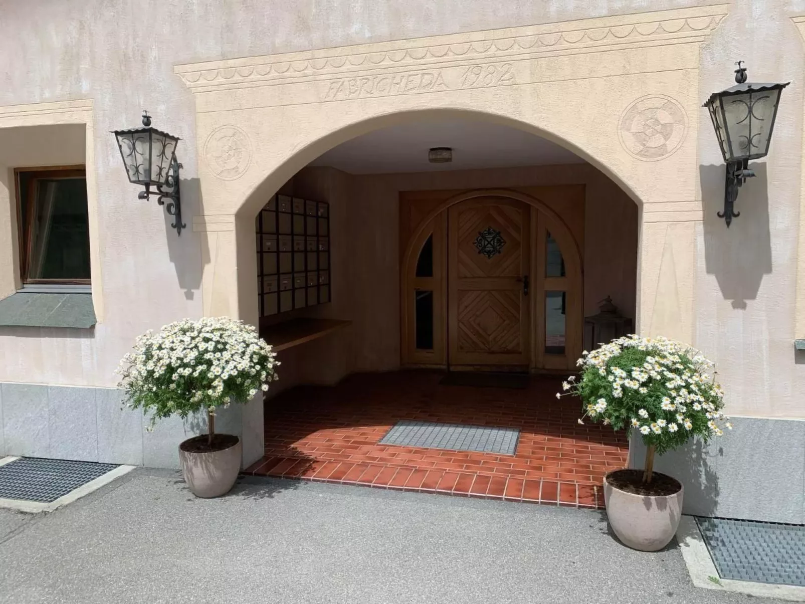 Chesa la Furia 7 - Bergbahn inklusive im Sommer-Outside