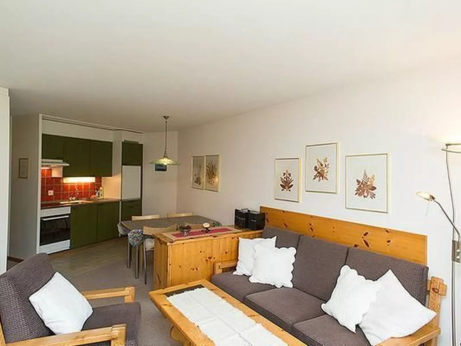 Chesa Azalea 2-Image-tags.info