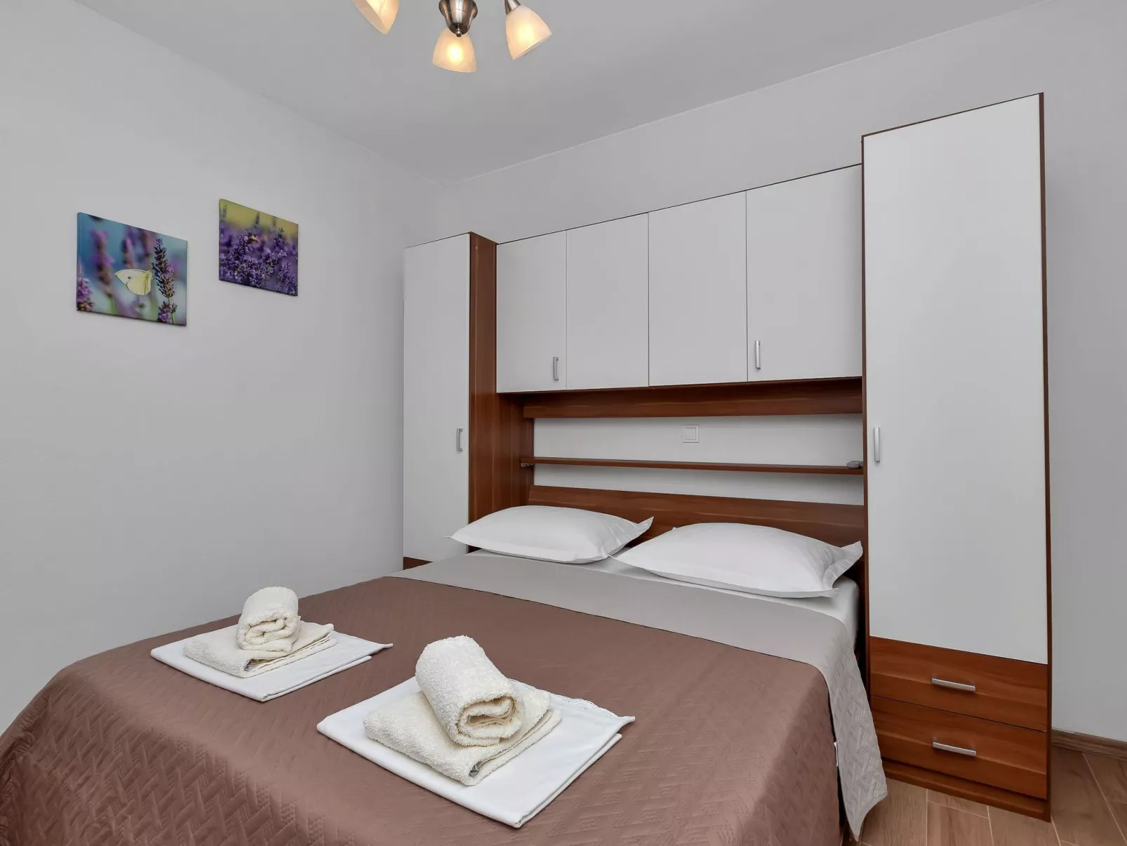 Tome-Image-tags.info