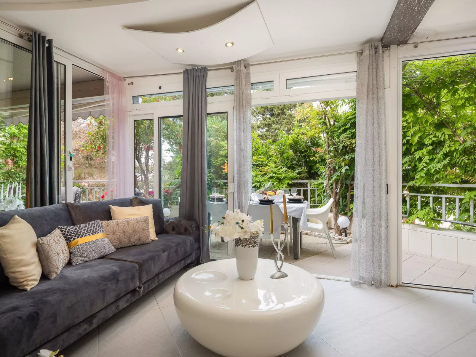 Schönes Appartement am Strand mit Terrasse-Dedans