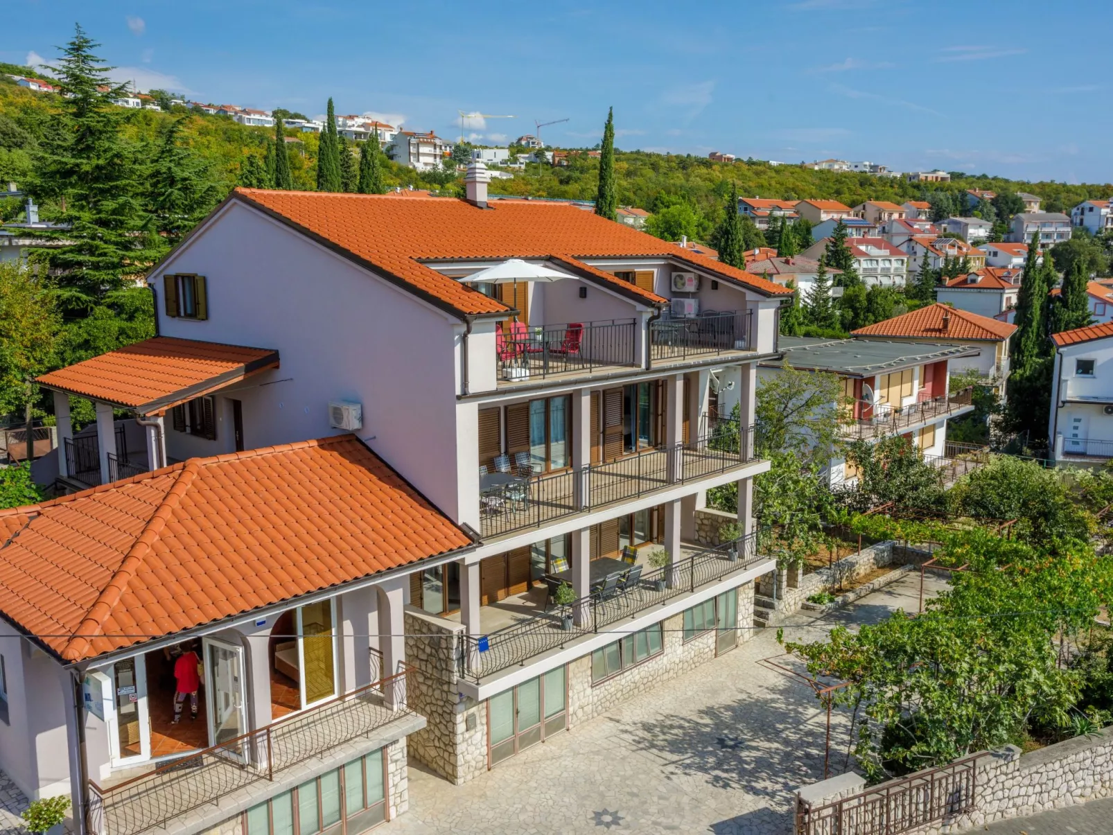 Wohnung mit Panoramablick aufs Meer-Draußen
