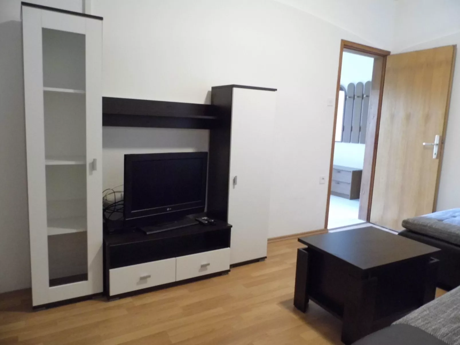 Schöne moderne und voll ausgestattete Wohnung.-Inside