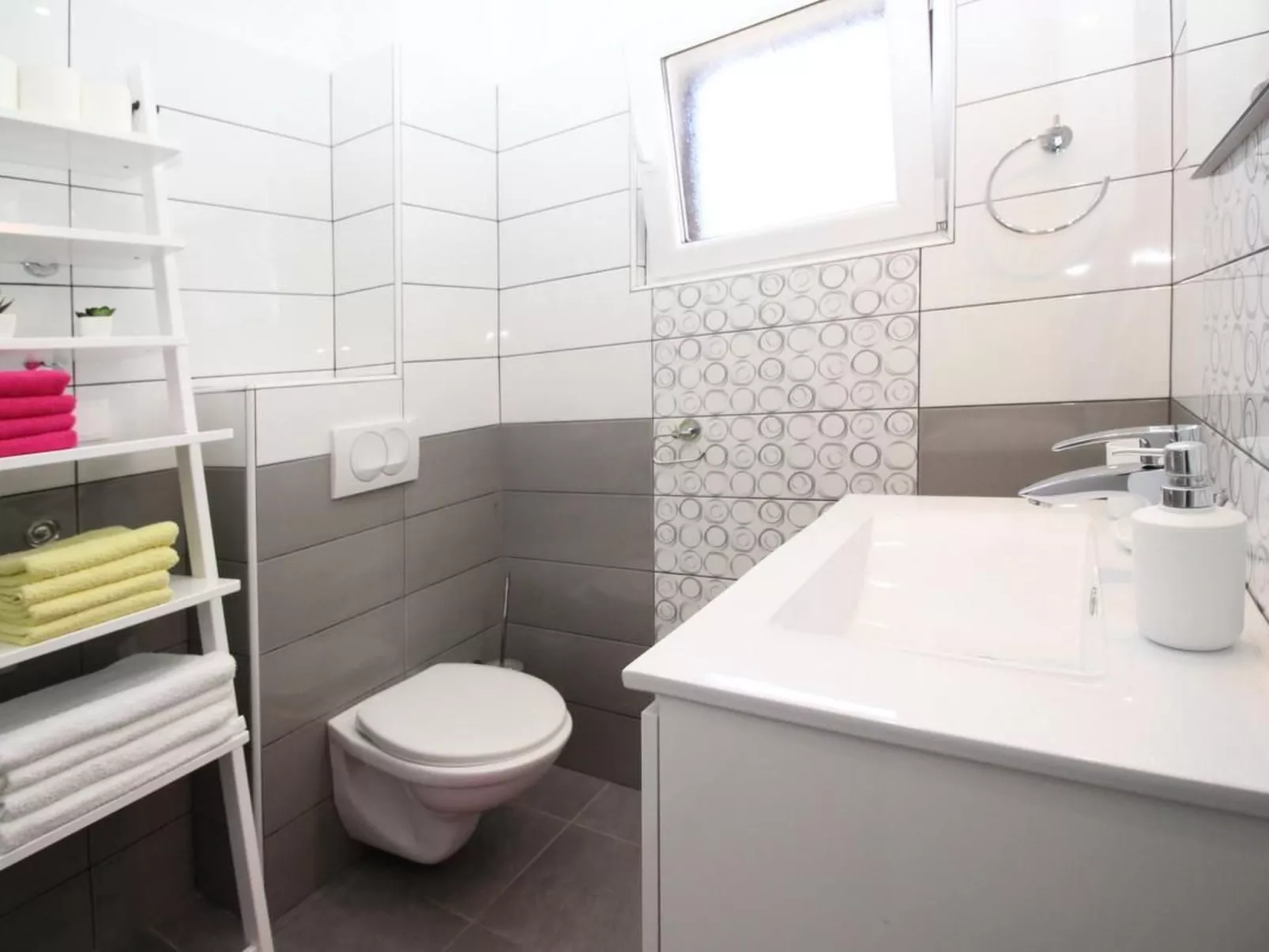 Wohnung in Baška mit Eigener Terrasse-Drinnen