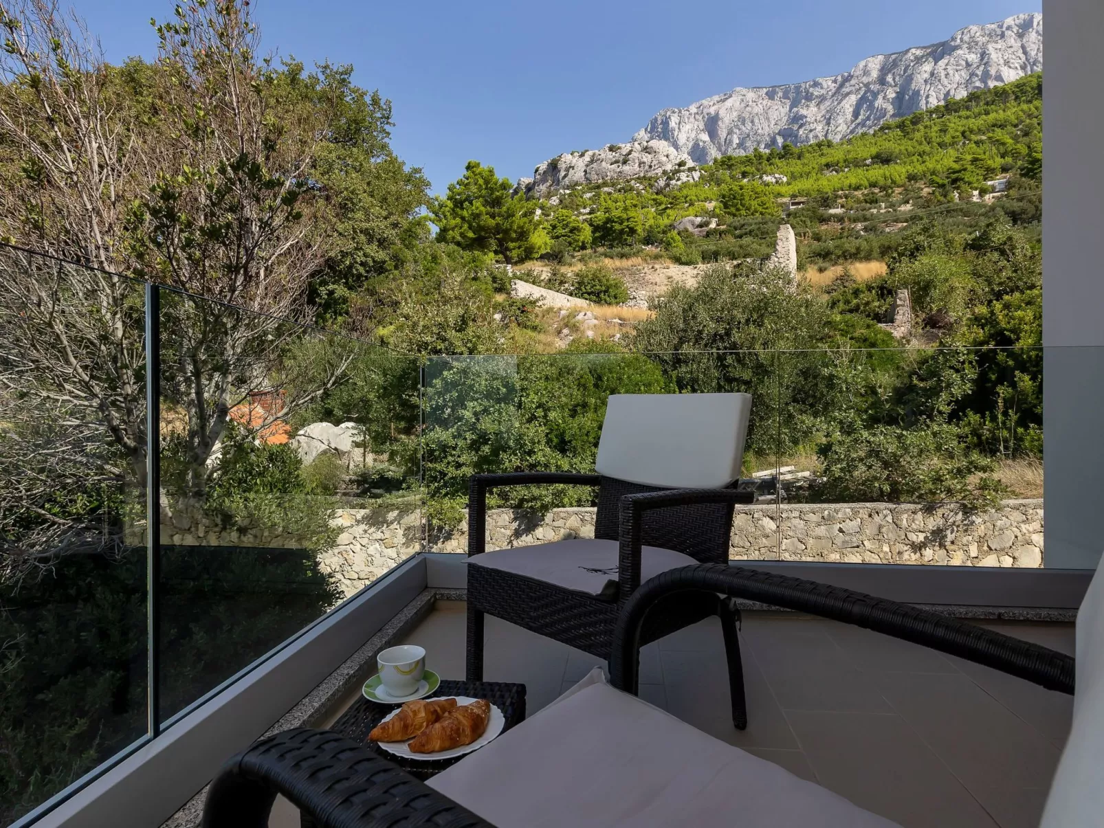 Villa inmitten der Natur in ruhiger Lage-Outside