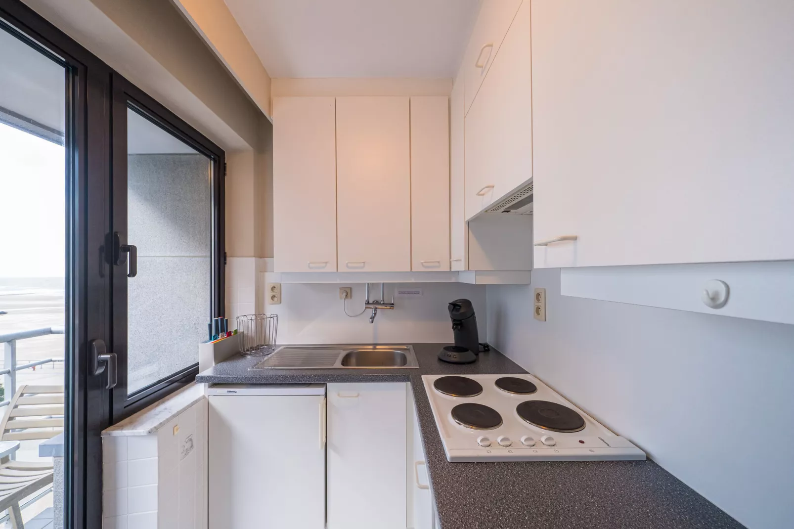 Costa Del Sol 18 0304-Kitchen