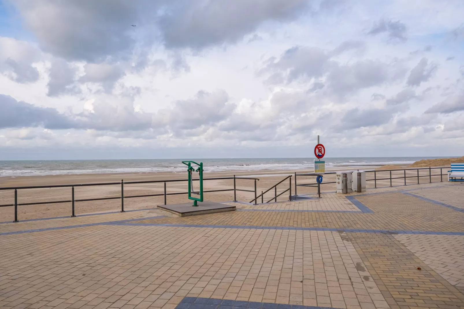 Costa Del Sol 18 0304-Areas summer 1km