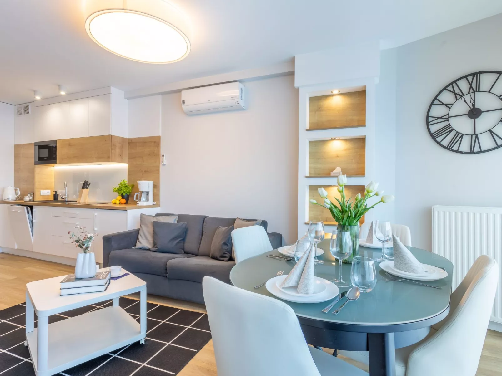 Helle Ferienwohnung Albus direkt am Strand-Image-tags.info