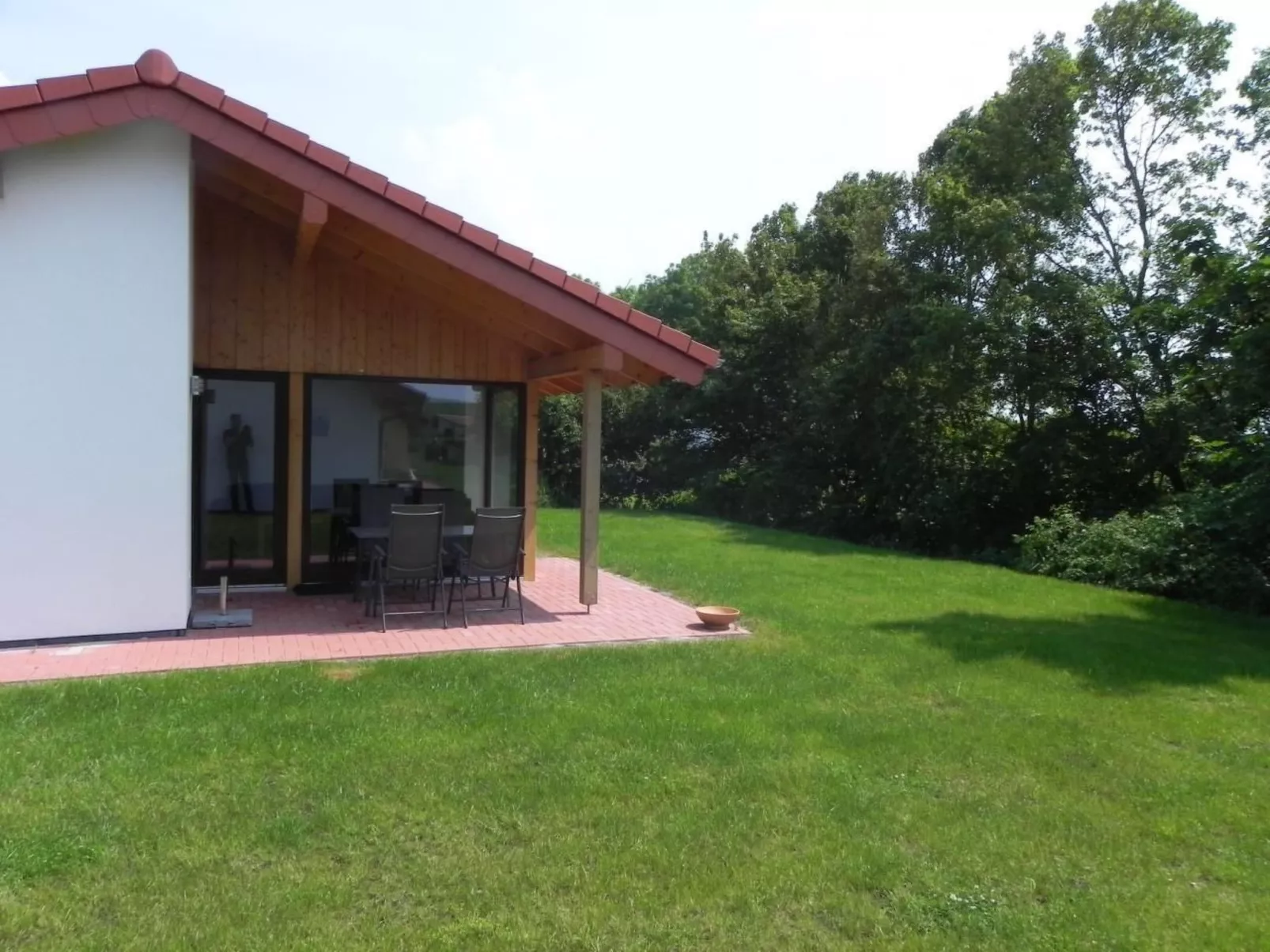 E18 Ferienhaus mit Garten und Terrasse-Dehors
