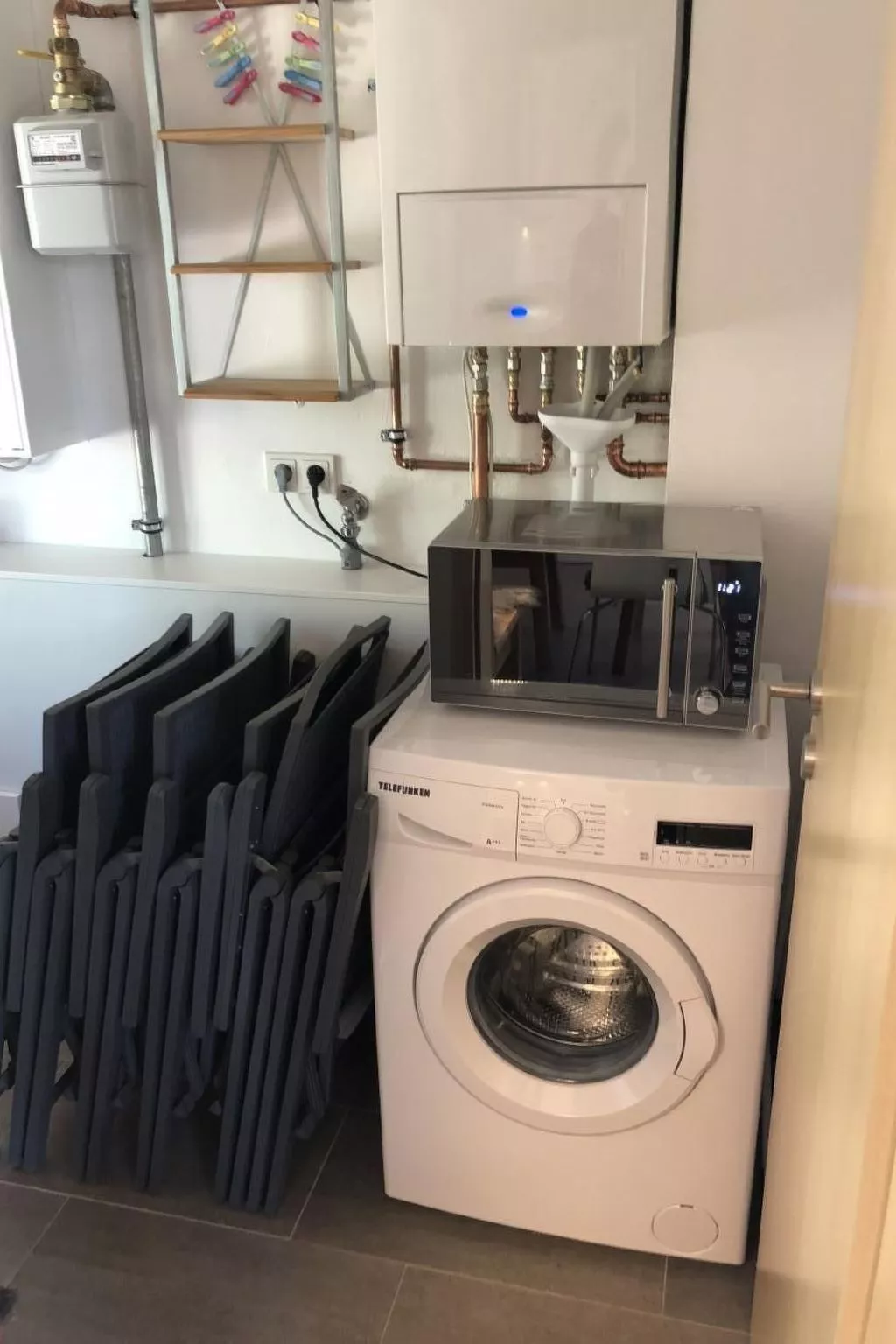 E21 Freistehendes Haus mit Garten und Deichblick-Image-tags.info