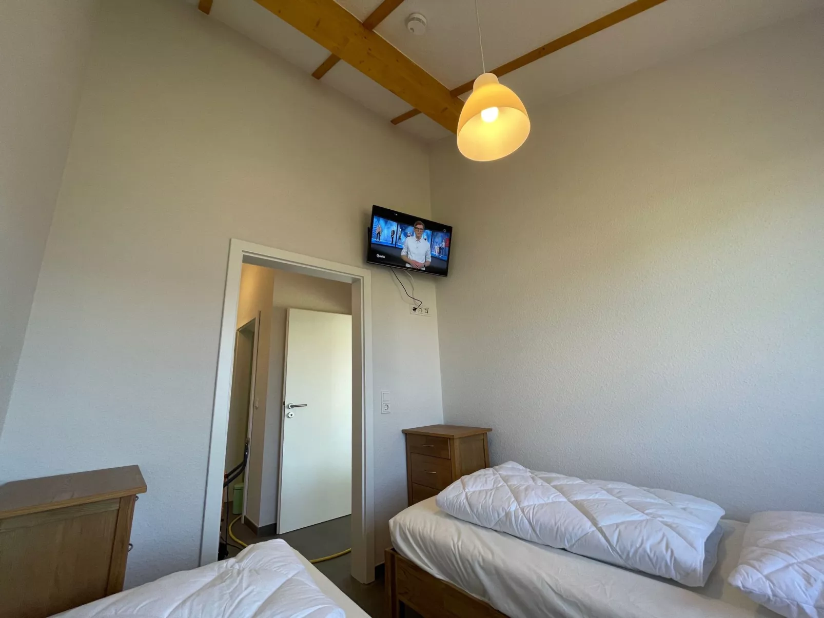 G11 Eingezäuntes Neubau-Haus in Eckwarderhörne-Drinnen