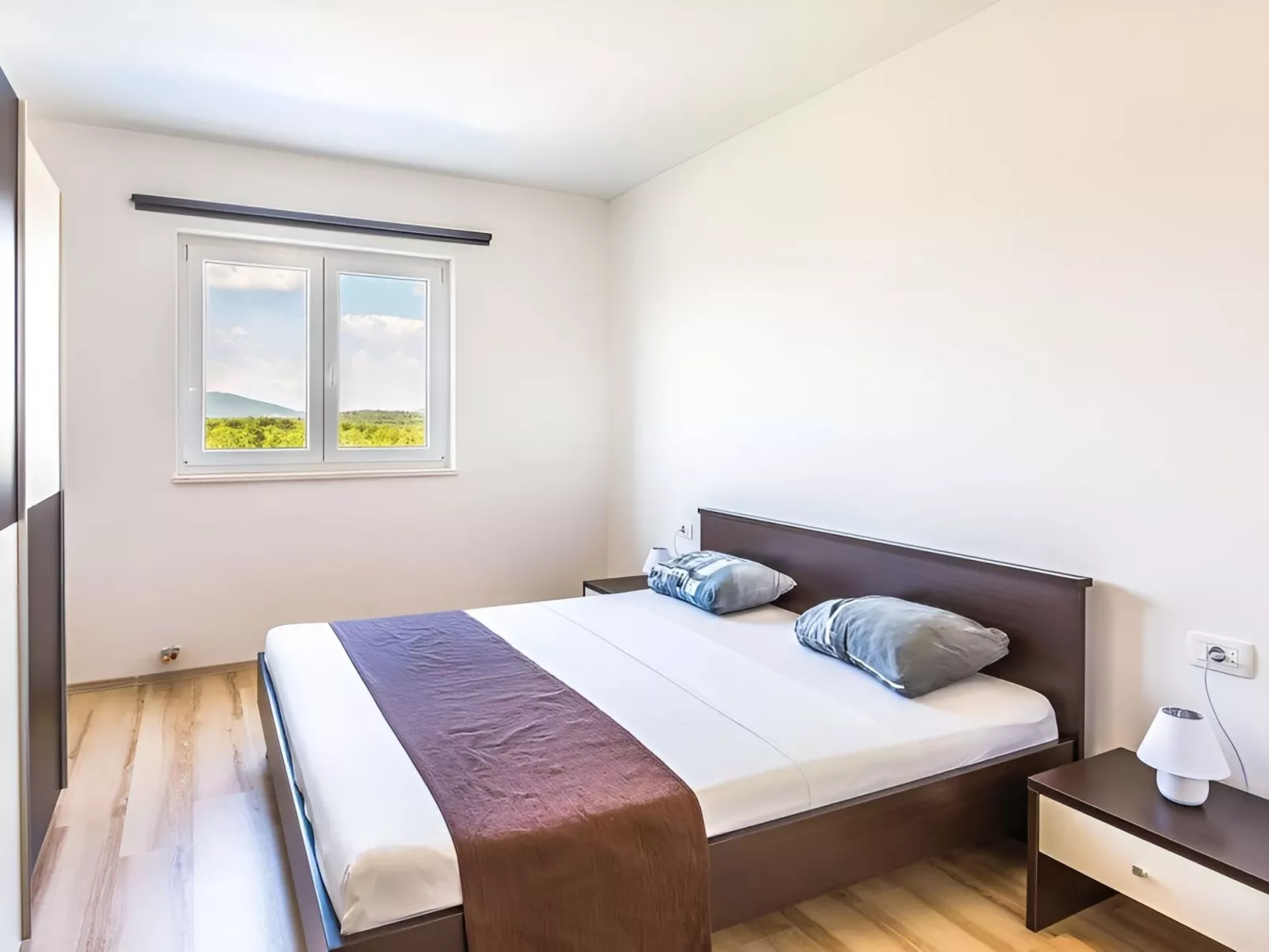 Villa Ivy mit perfekter Privatsphäre, Pool, Sauna - Dedans