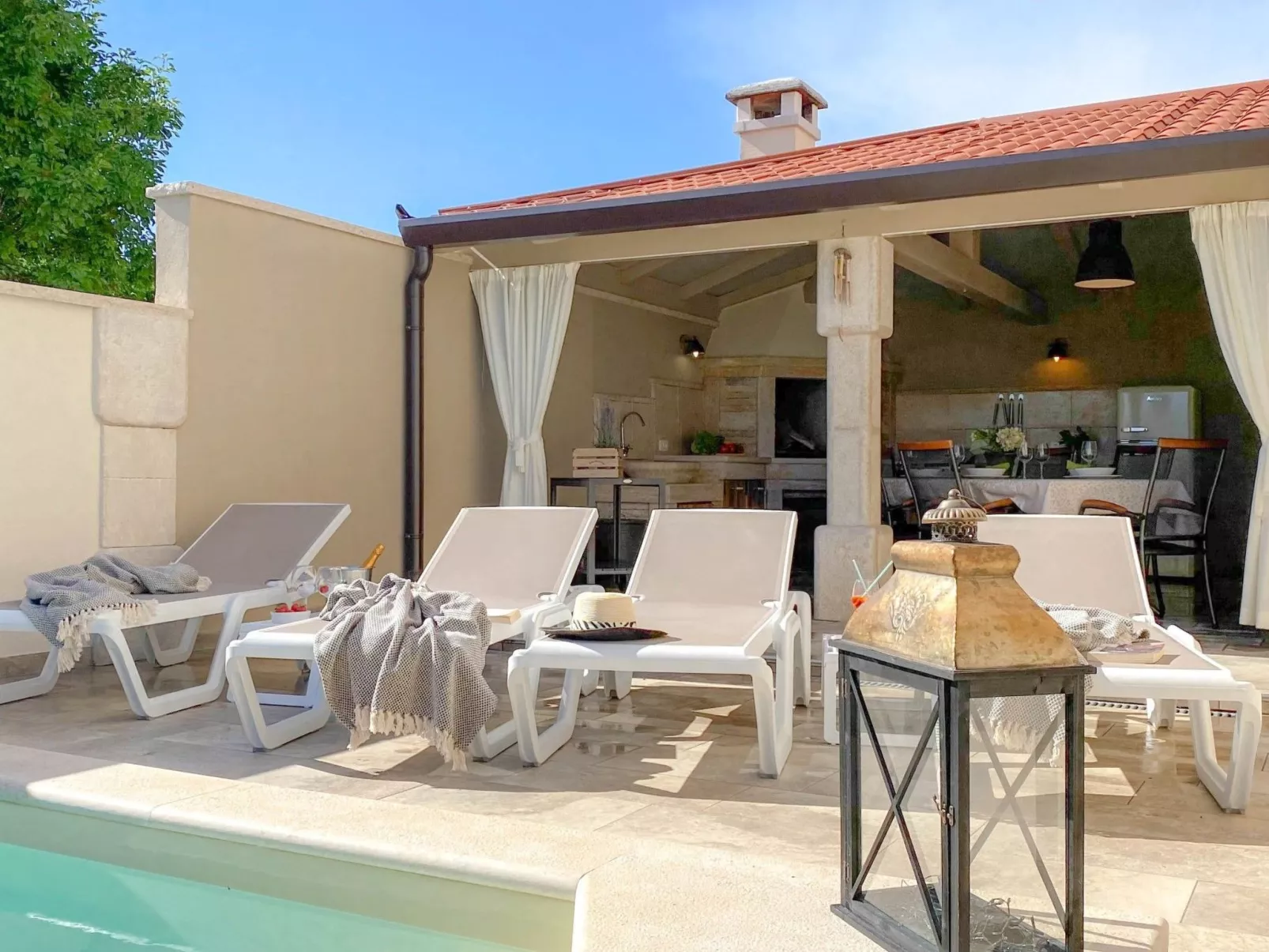 Mit Privatpool für 6 Personen ca. 105 m&sup2; in Bužinija, Adriaküste Kroatien-Inside