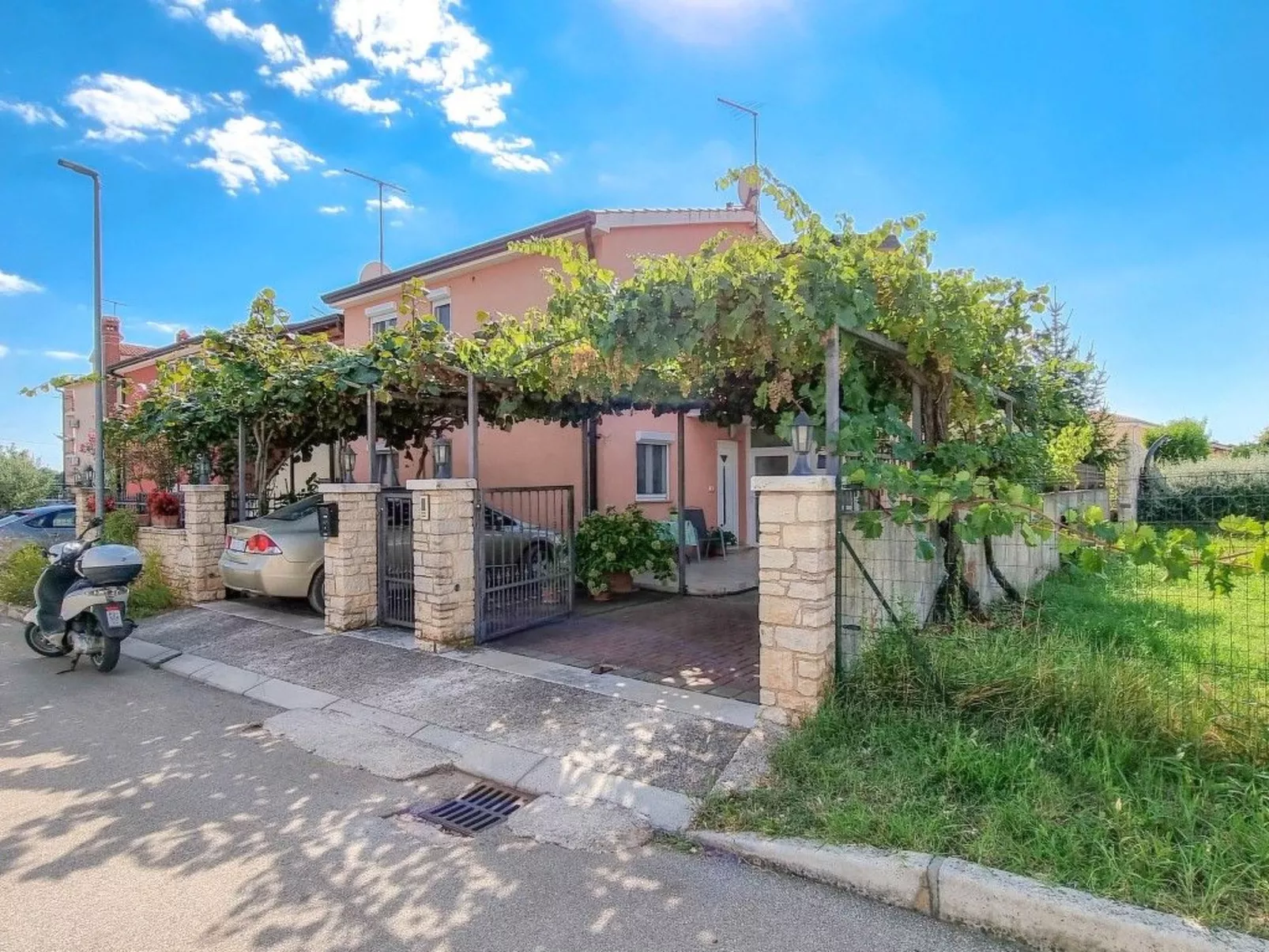 "Stelia 3" mit Balkon-Outside