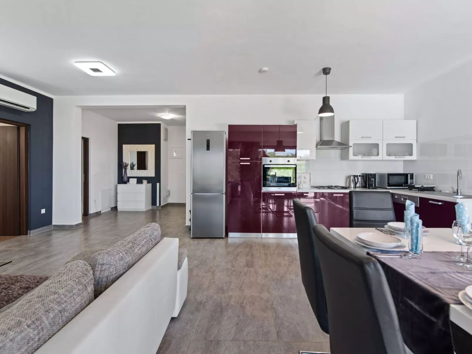 Wunderschönes Ferienhaus in Bužinija mit Pool-Inside