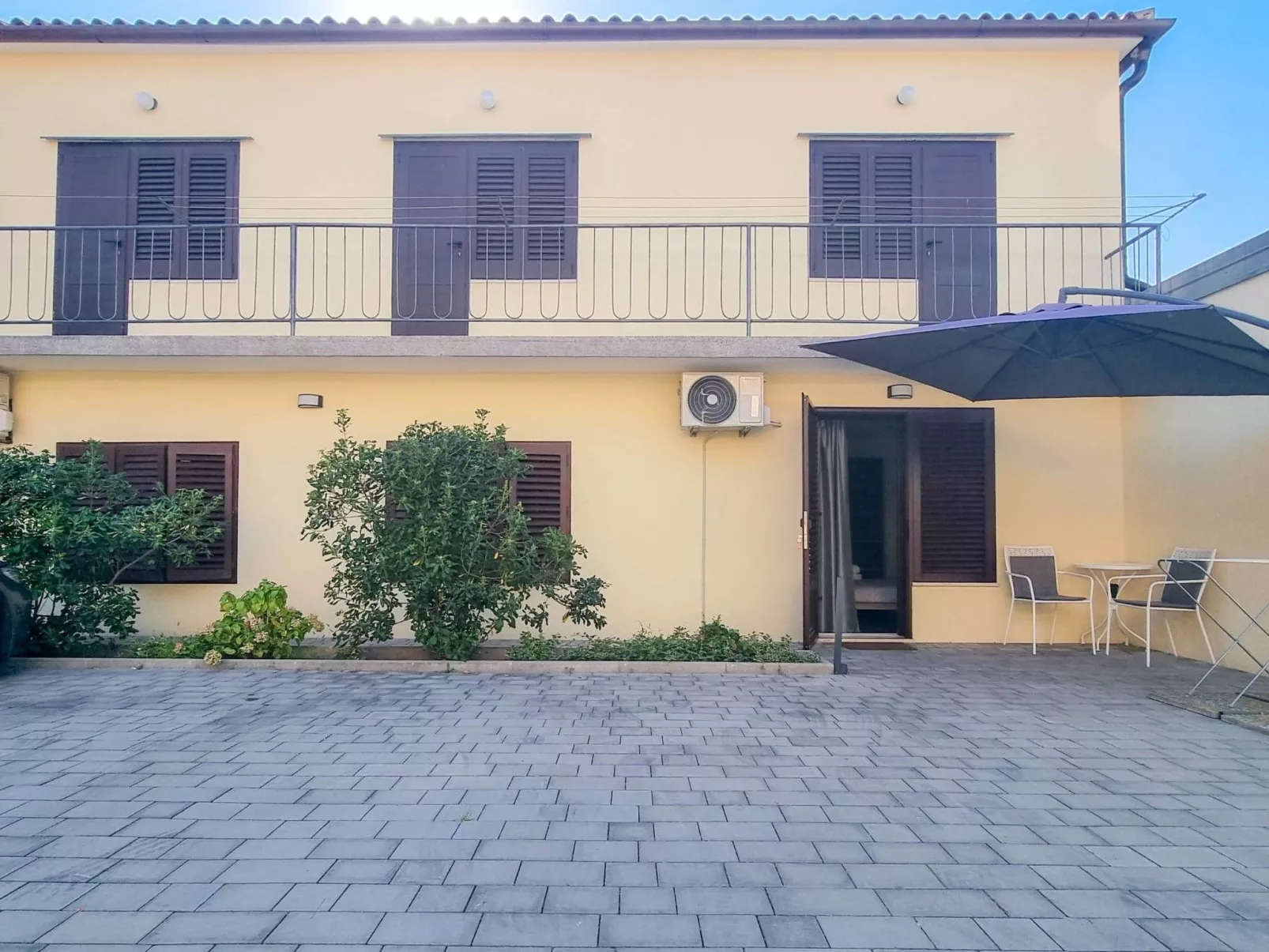 Für 4 Personen ca. 40 m&sup2; in Novigrad, Adriaküste Kroatien (Westküste von I-Dehors