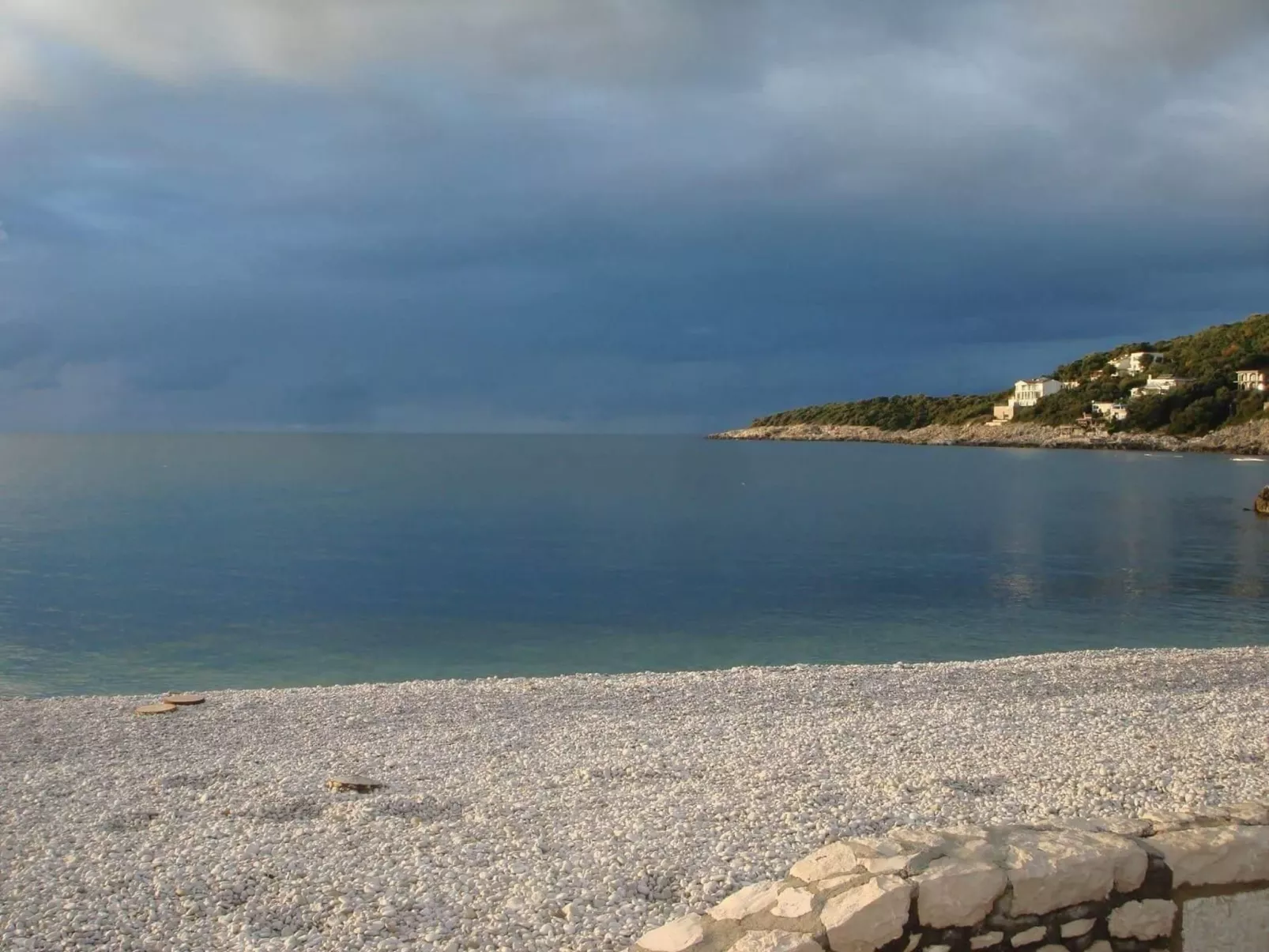 Gemütliche Wohnung mit Meerblick vom Balkon aus-Outside