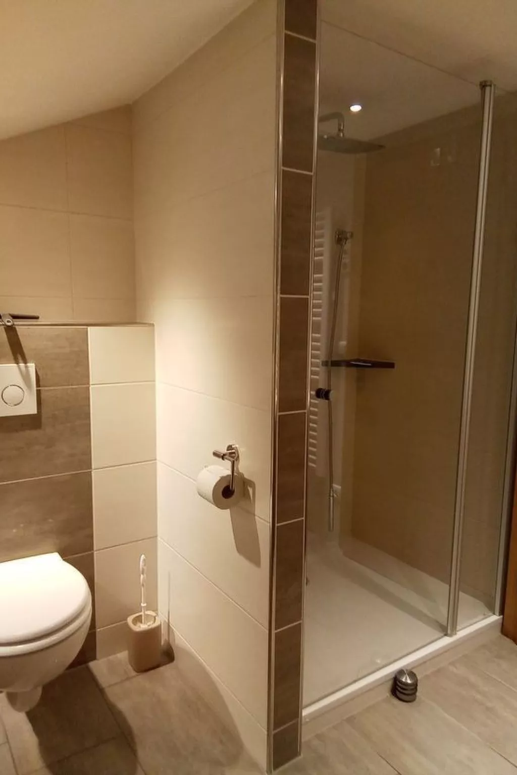 Exclusive Ferienwohnung mit Balkon-Dedans