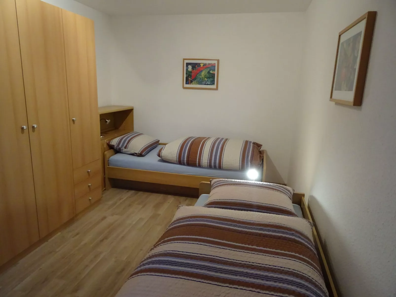 Große Ferienwohnung in Sinbronn mit Garten-Drinnen