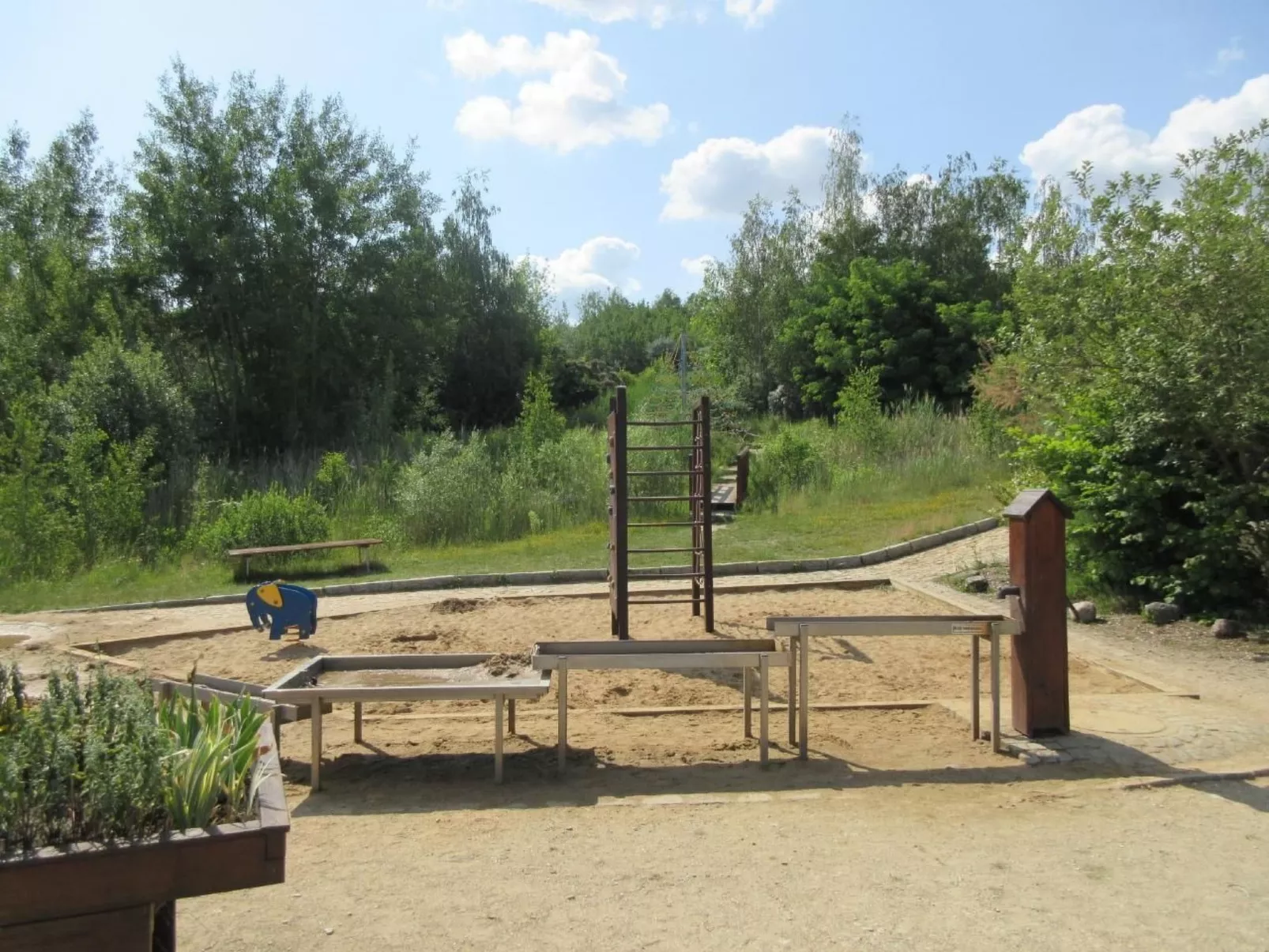 Seehaus Arielle mit Wassergrundstück-Draußen