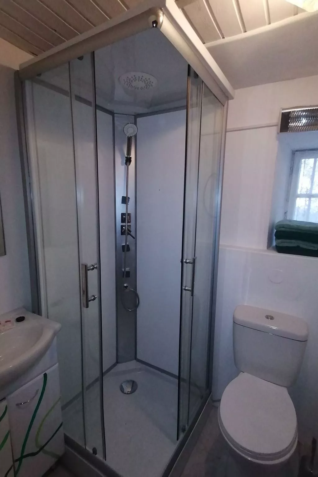 Riedbach in Mutters-Inside