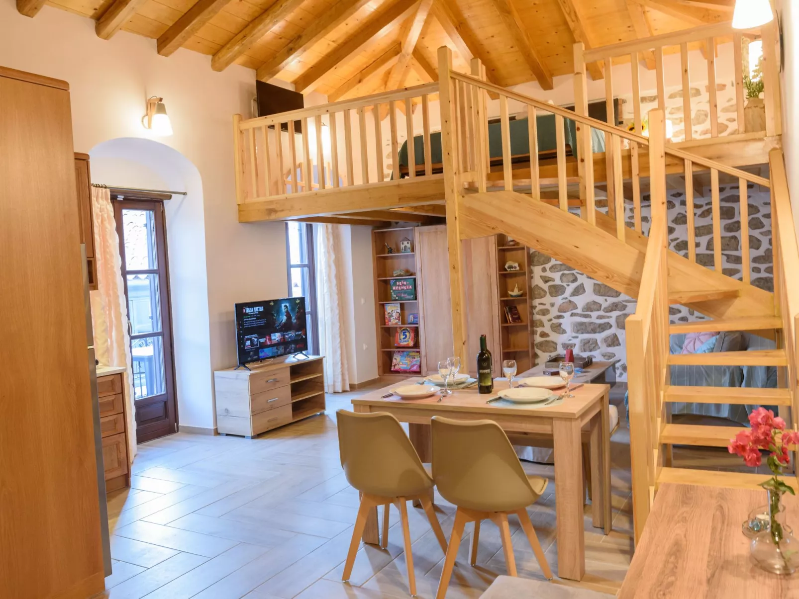 Mit Blick auf das Wasser-Inside